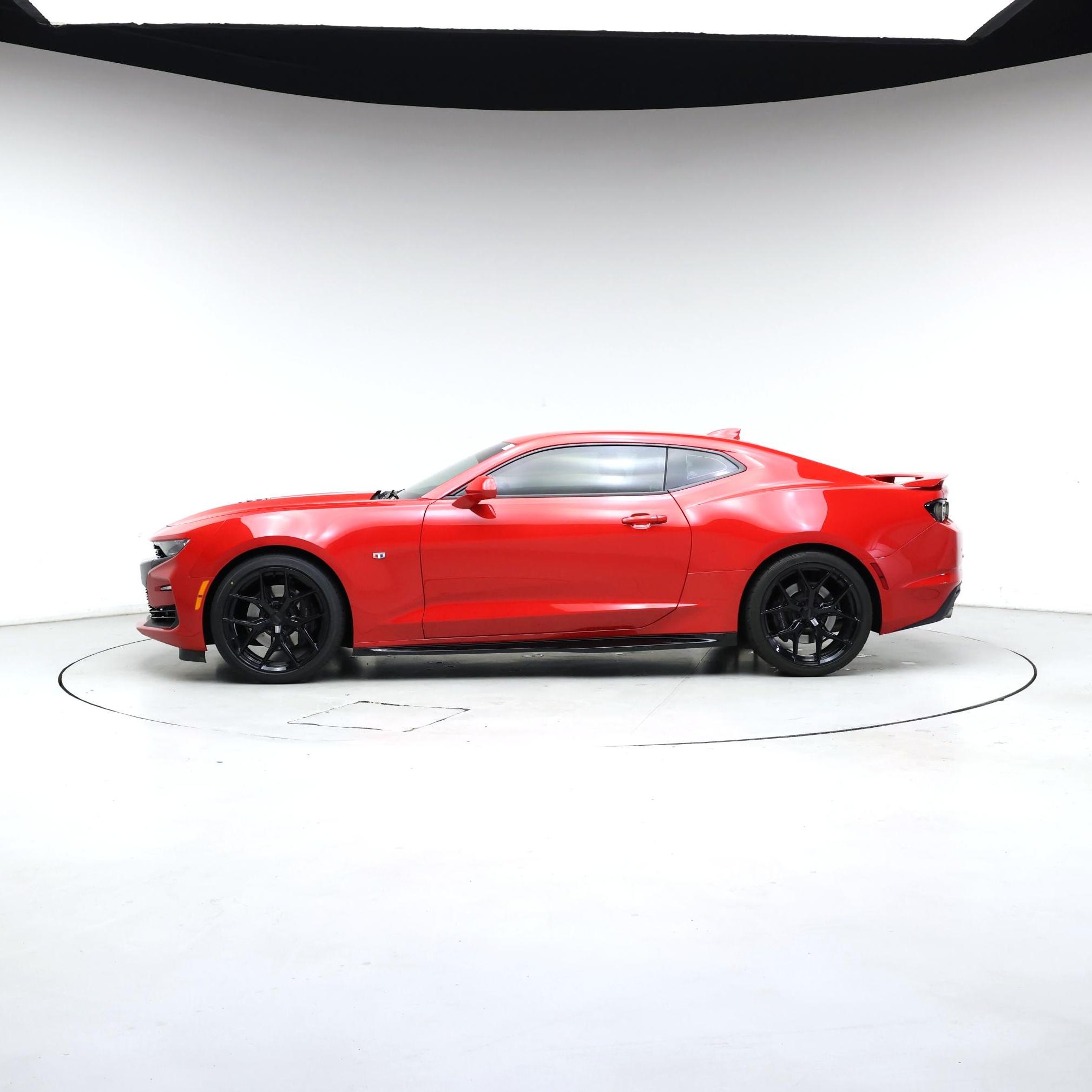 Thumbnail: 2019 Chevrolet Camaro - 3