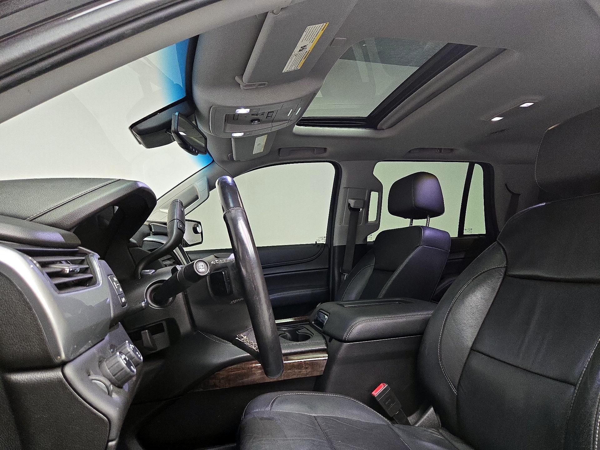 Thumbnail: 2018 Chevrolet Tahoe - 20