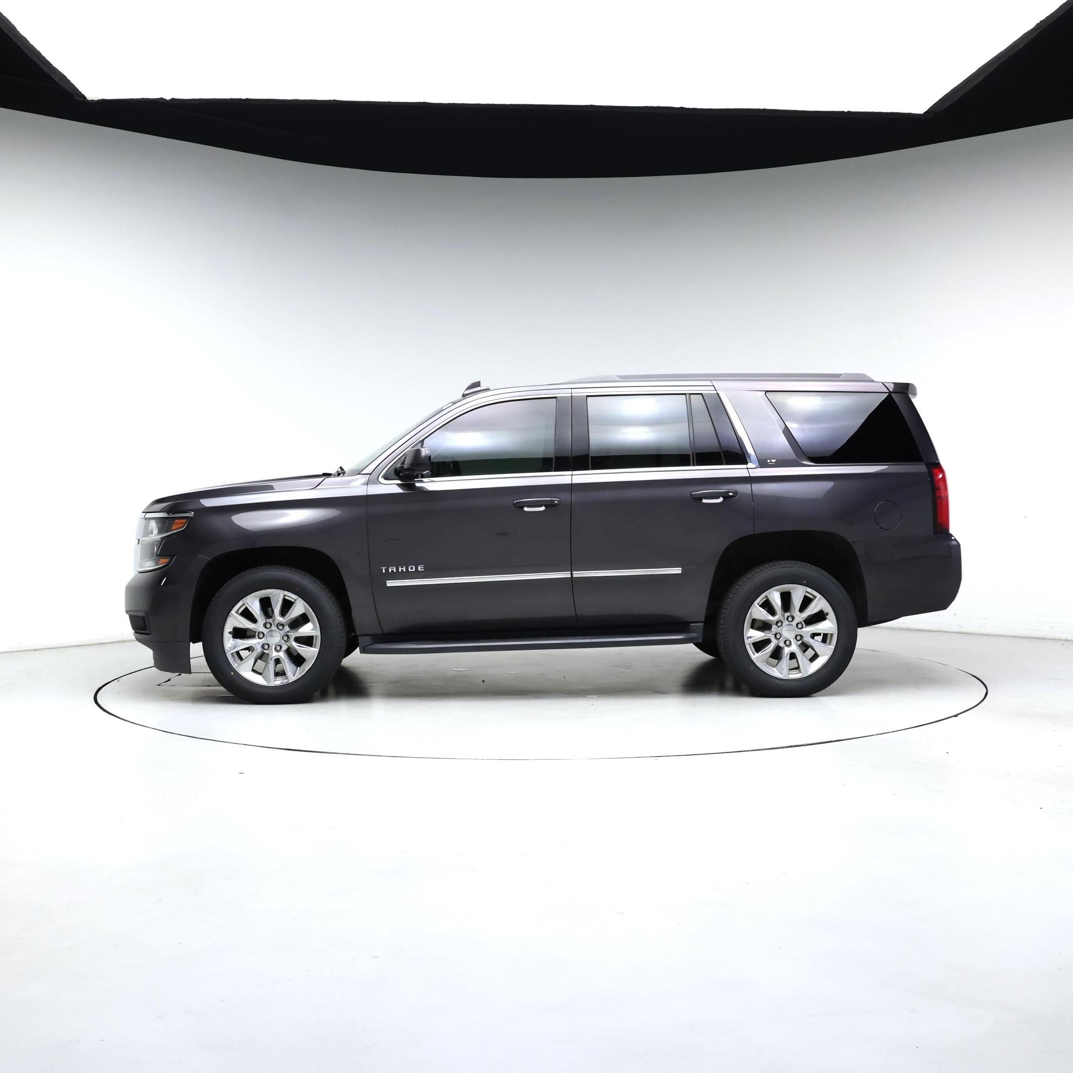 Thumbnail: 2018 Chevrolet Tahoe - 3