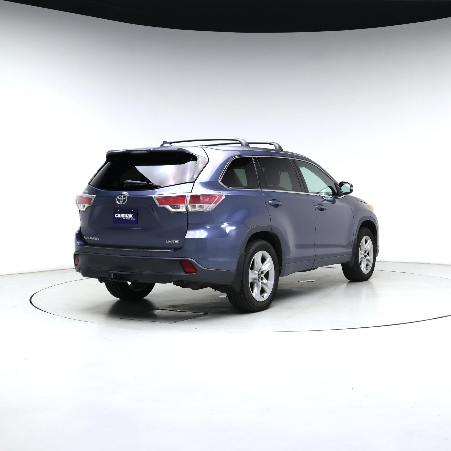Thumbnail: 2016 Toyota Highlander - 8