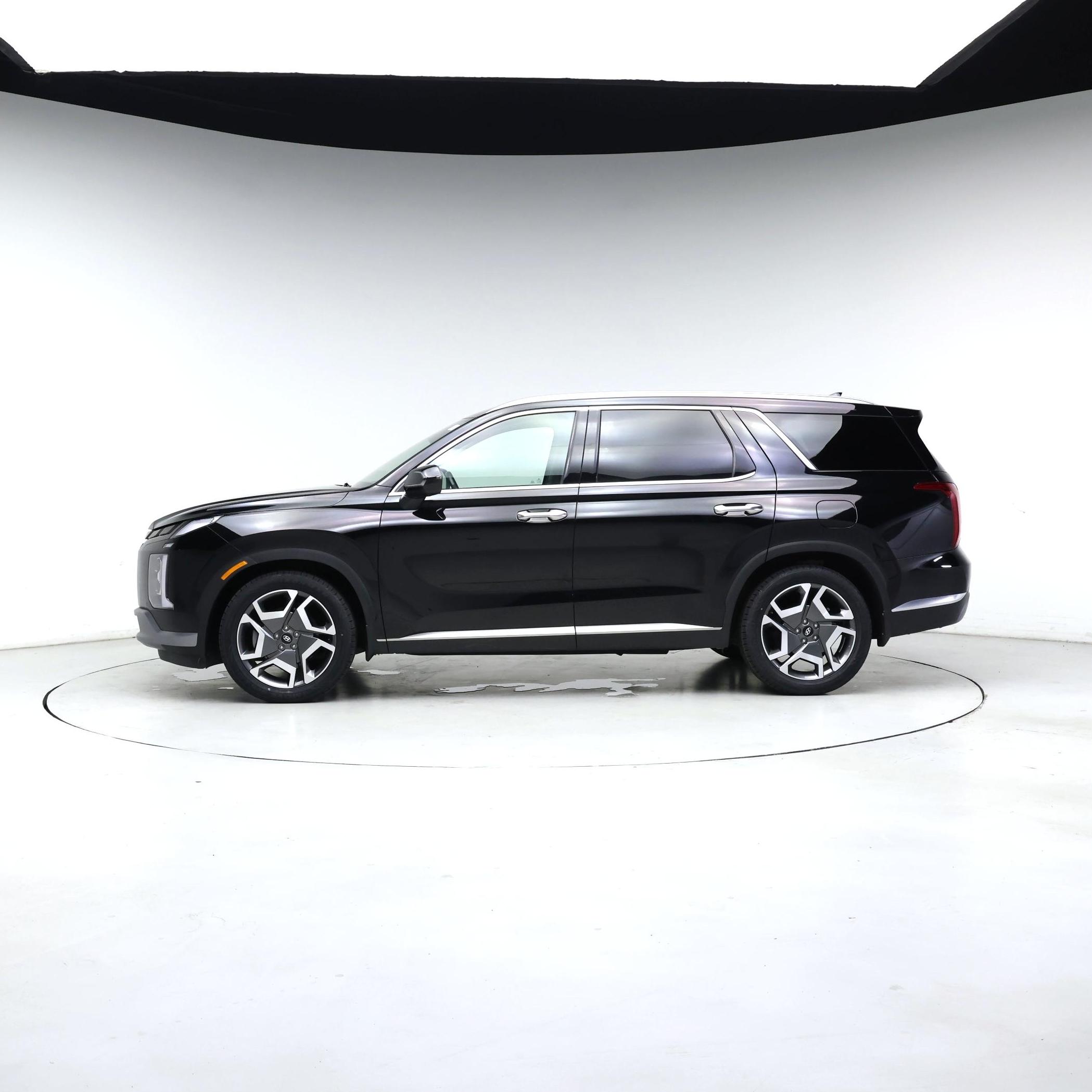 Thumbnail: 2023 Hyundai Palisade - 3