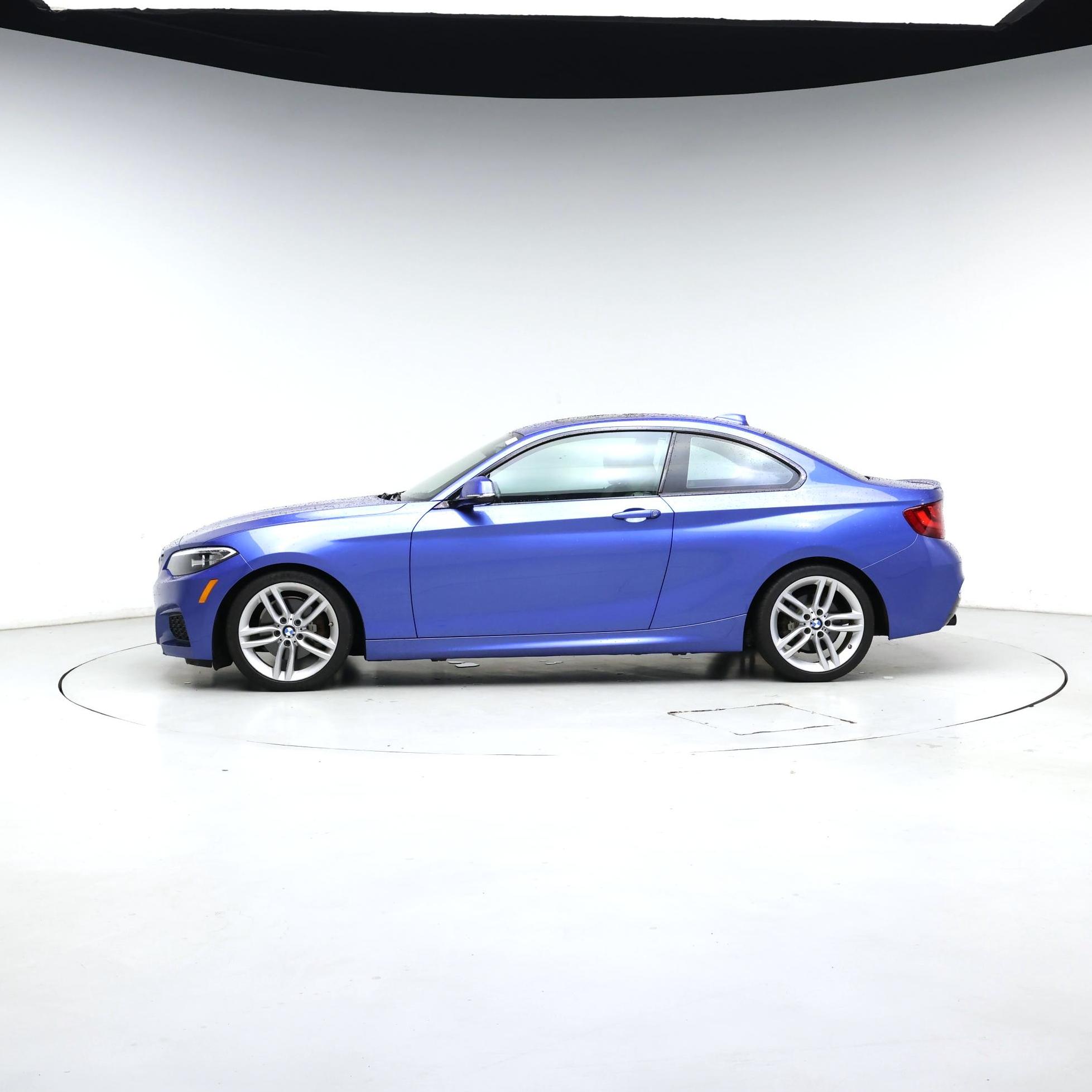Thumbnail: 2016 BMW 2 Series - 3