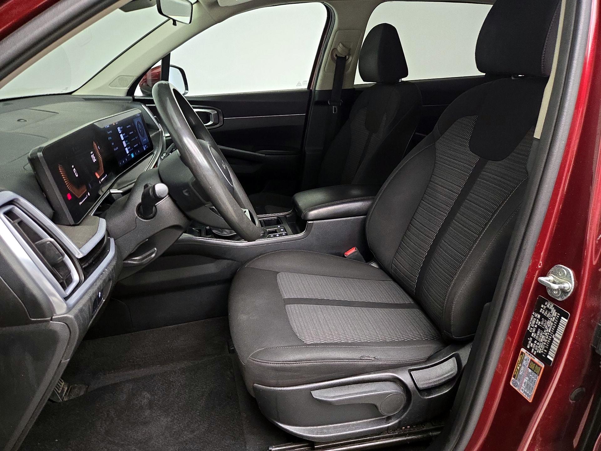 Thumbnail: 2024 Kia Sorento - 11