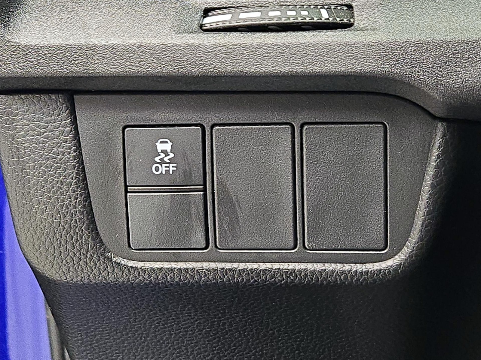 2024 Honda CR-V LX - Photo 14