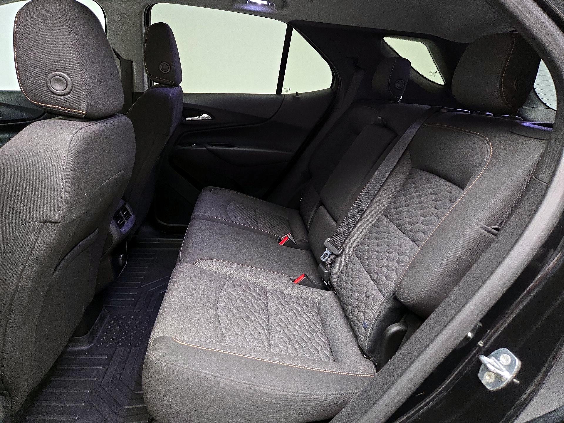 Thumbnail: 2018 Chevrolet Equinox - 19