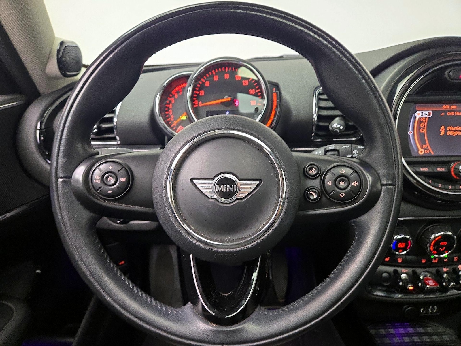 2018 MINI Clubman S - Photo 11