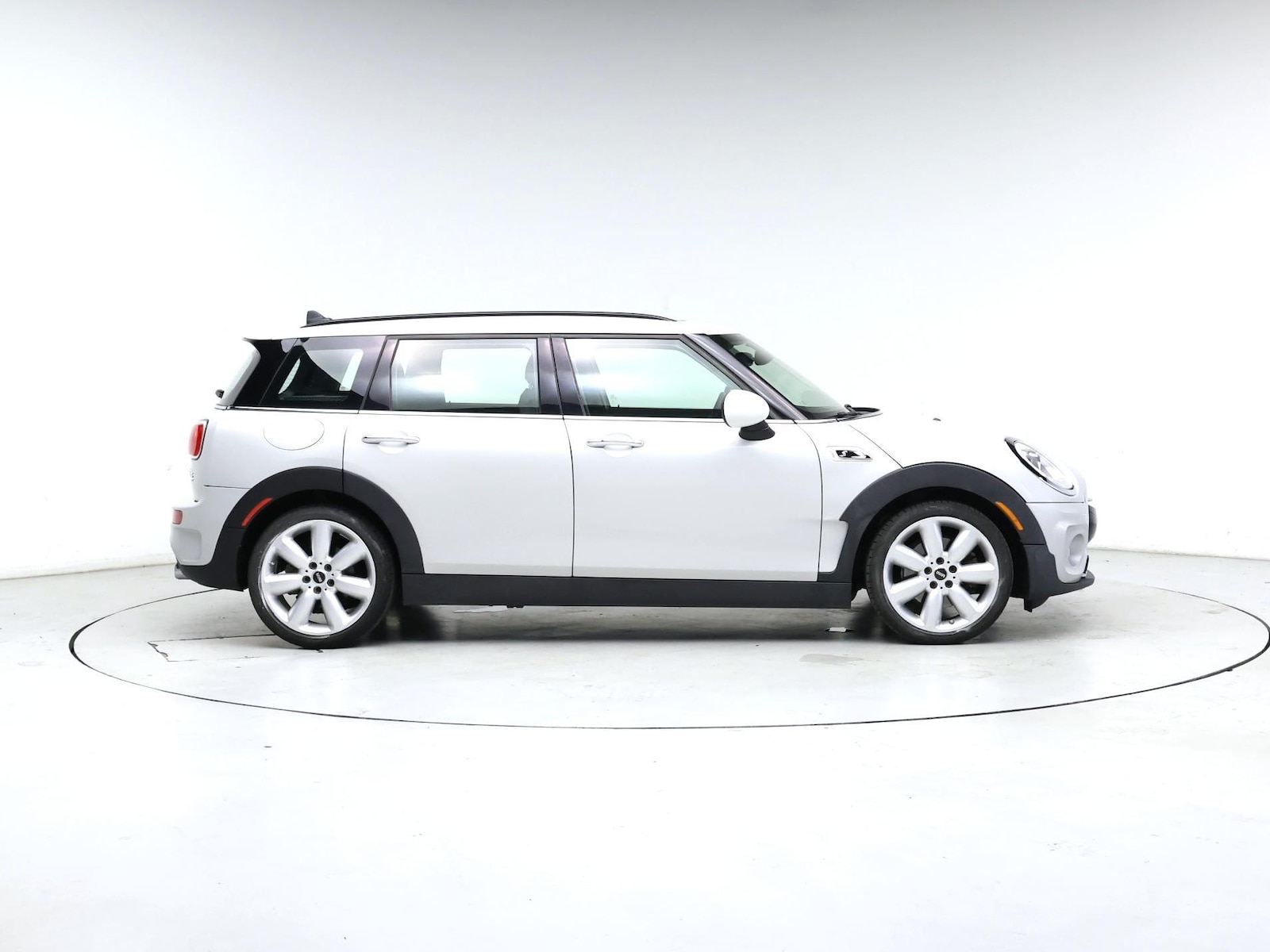 2018 MINI Clubman S - Photo 8