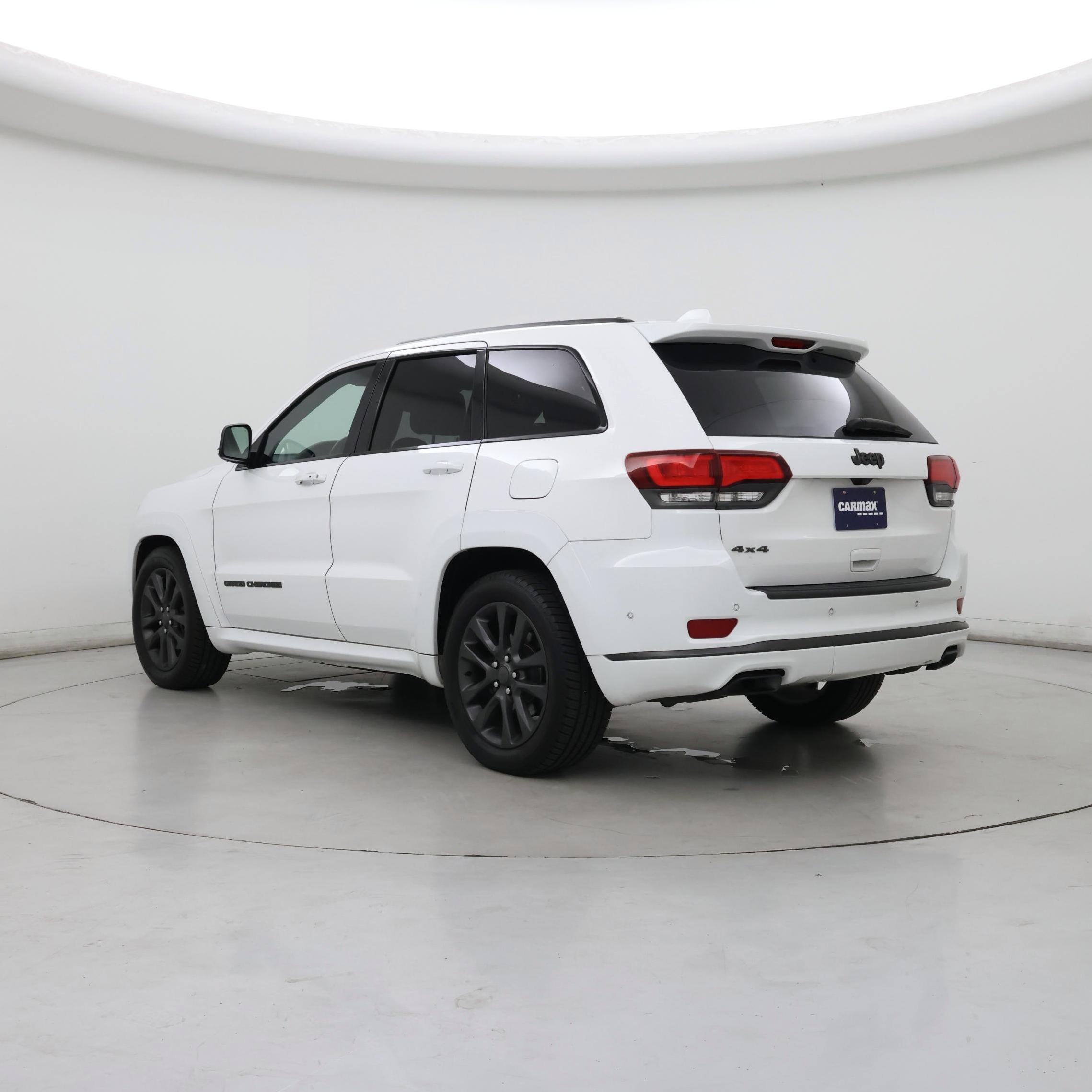 Thumbnail: 2018 Jeep Grand Cherokee - 2