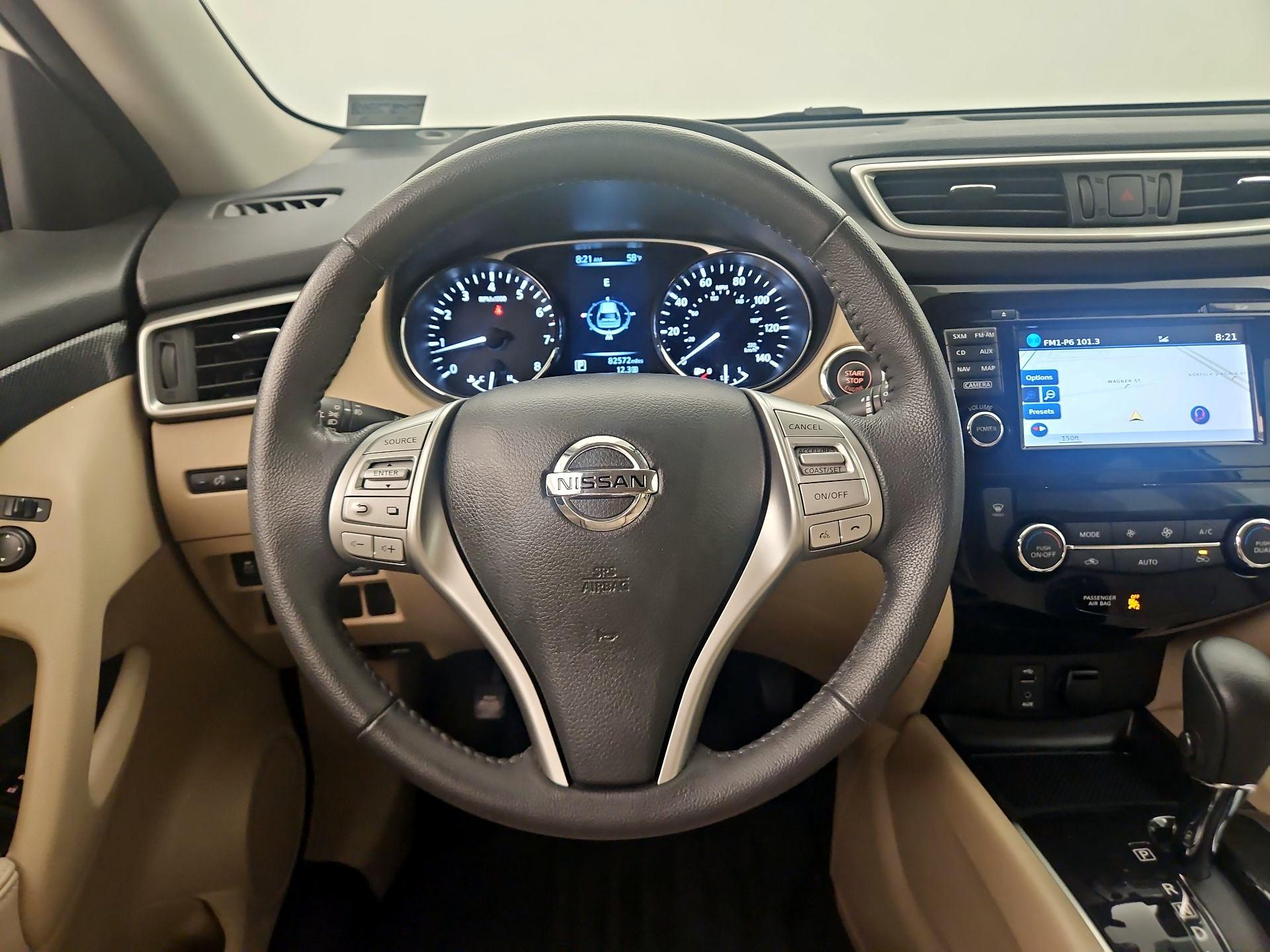 Thumbnail: 2016 Nissan Rogue - 10