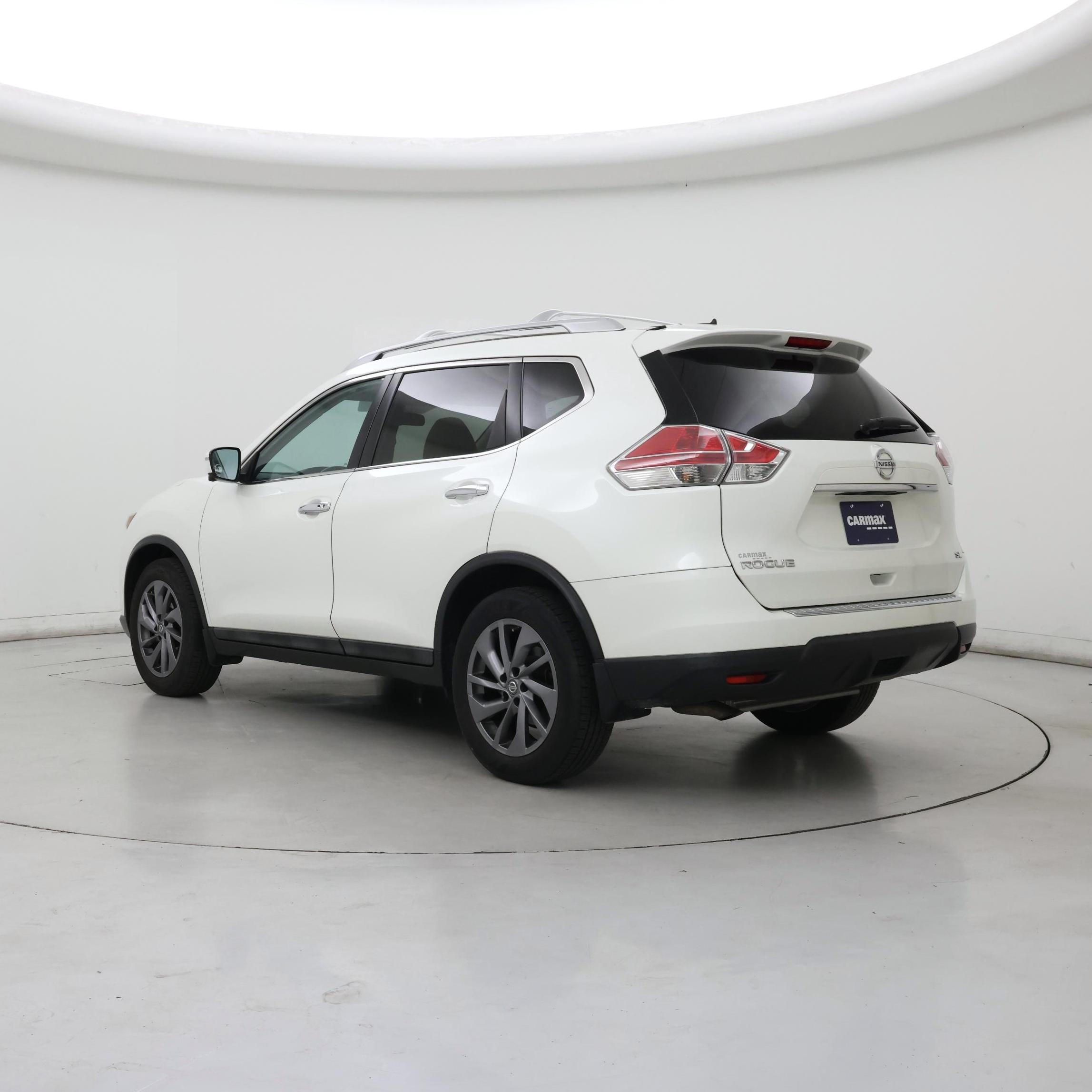 Thumbnail: 2016 Nissan Rogue - 2
