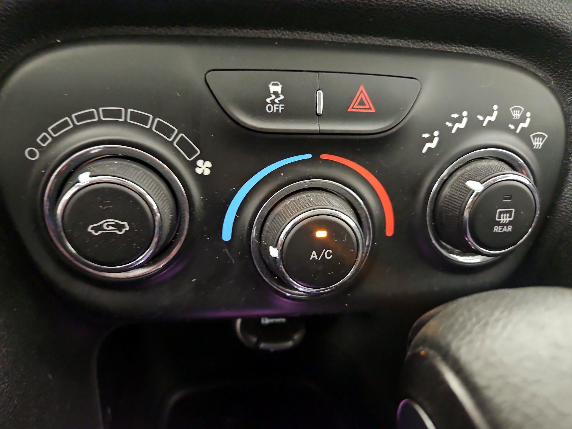 Thumbnail: 2015 Dodge Dart - 15