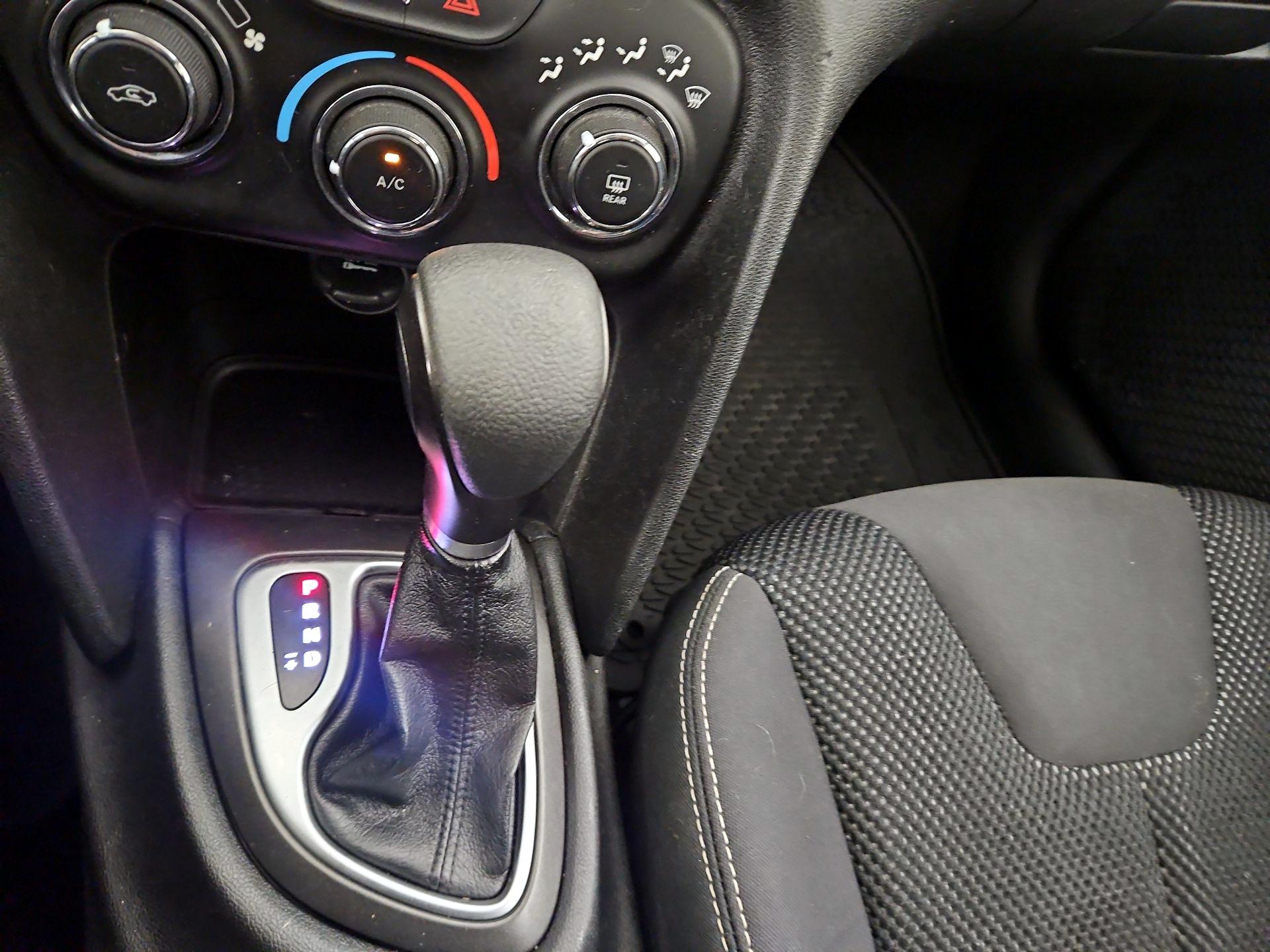 Thumbnail: 2015 Dodge Dart - 16