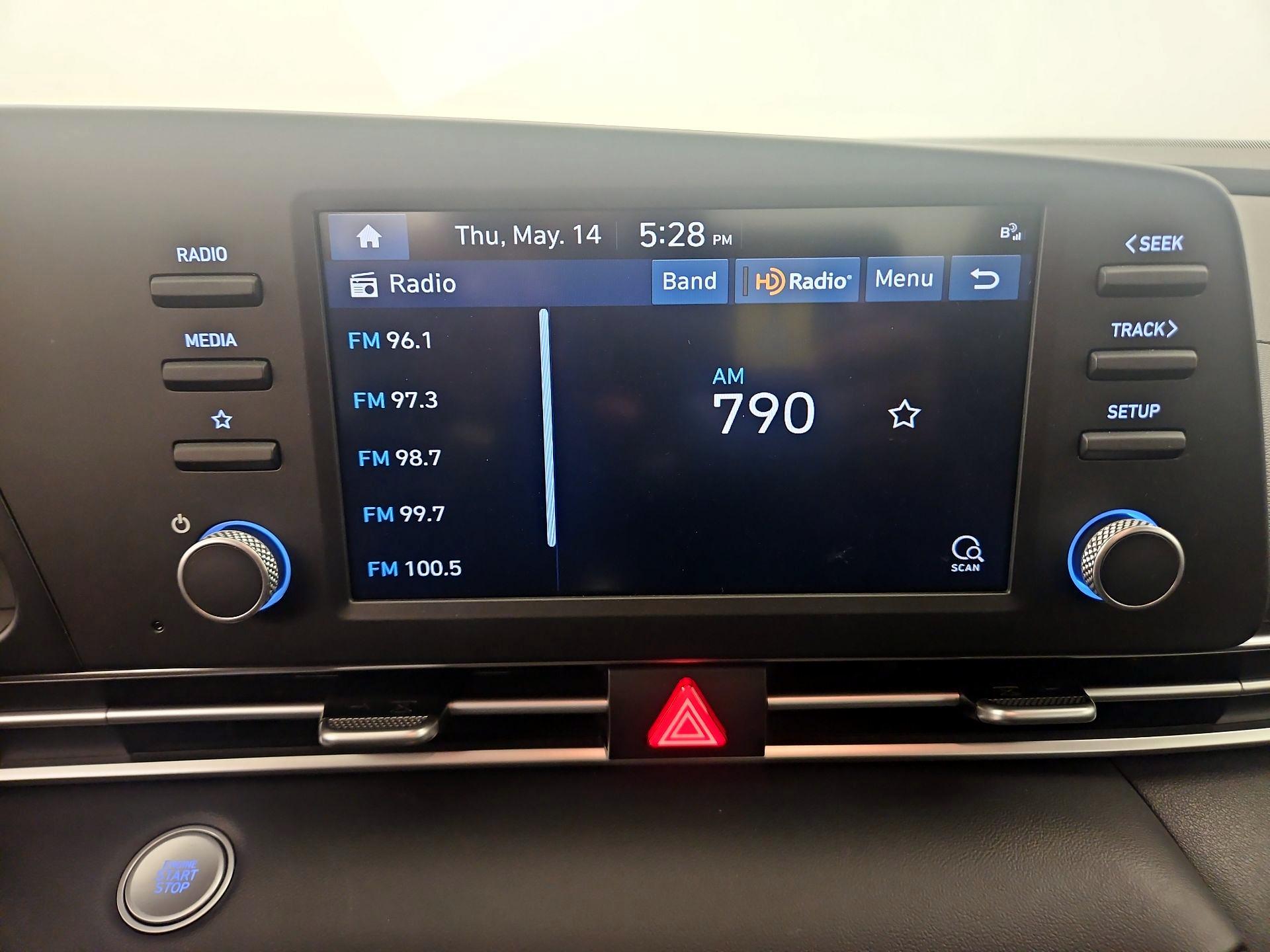 Thumbnail: 2023 Hyundai Elantra - 15