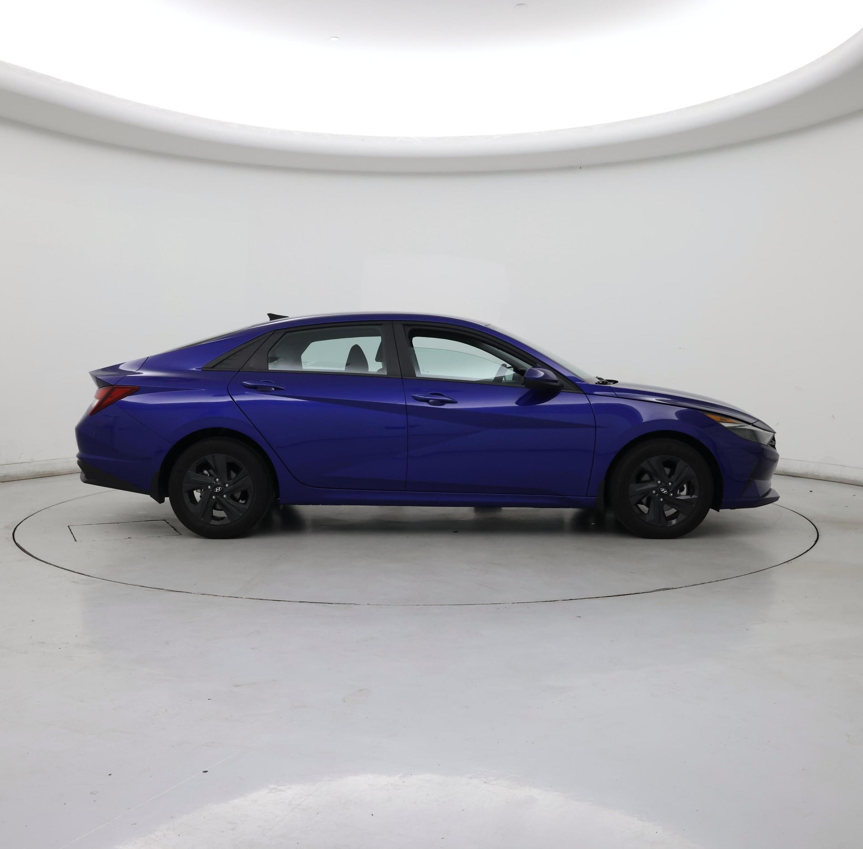 Thumbnail: 2023 Hyundai Elantra - 7