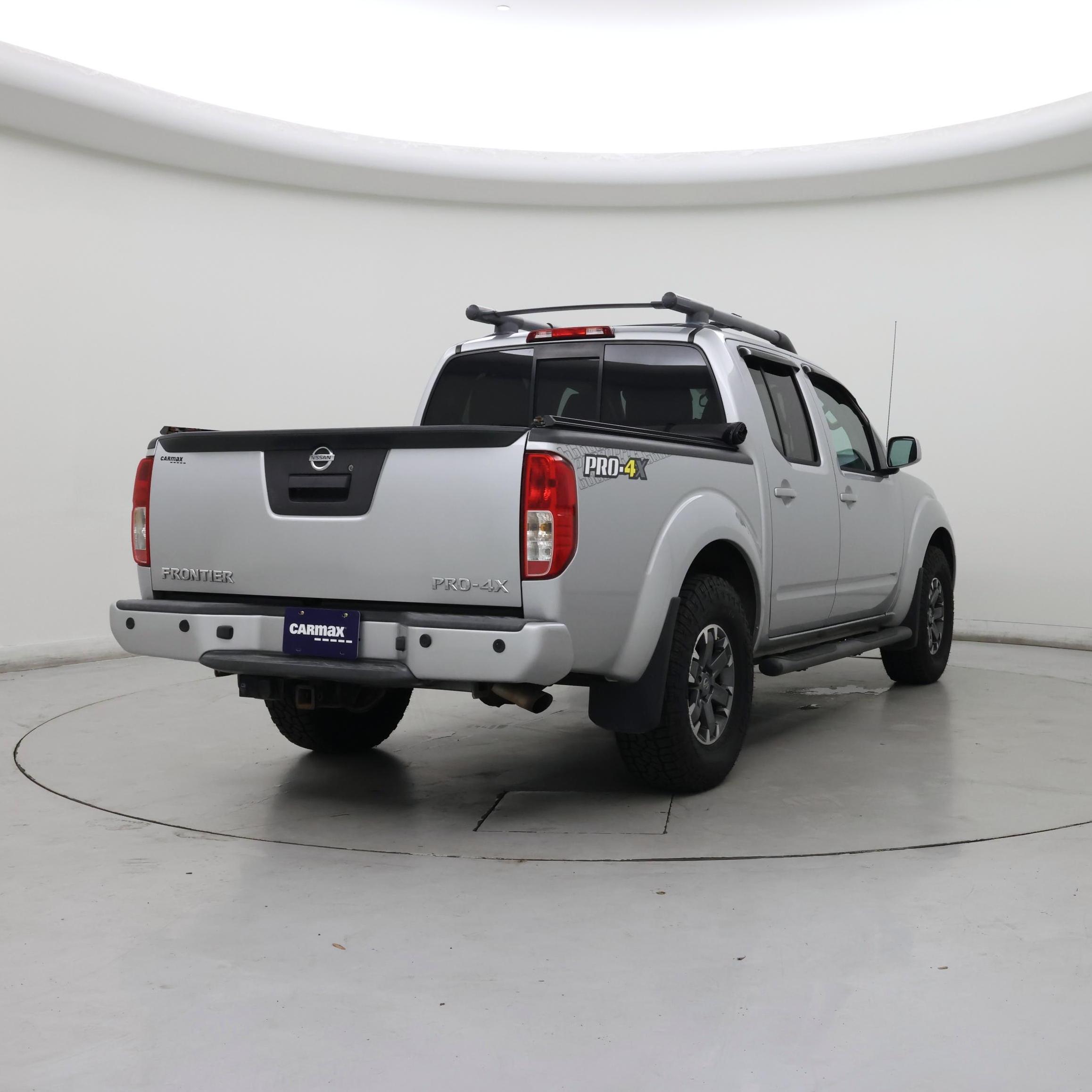 Thumbnail: 2017 Nissan Frontier - 8