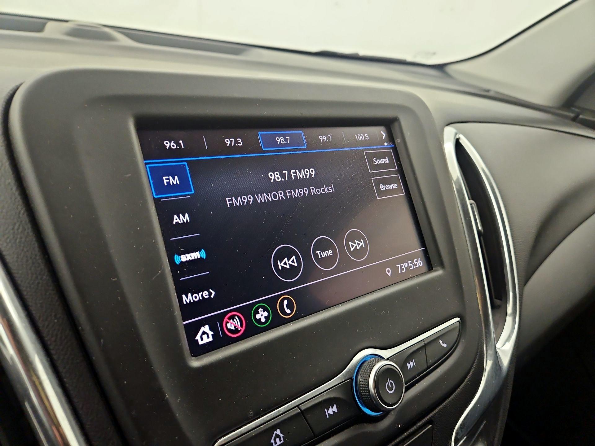 Thumbnail: 2020 Chevrolet Equinox - 15