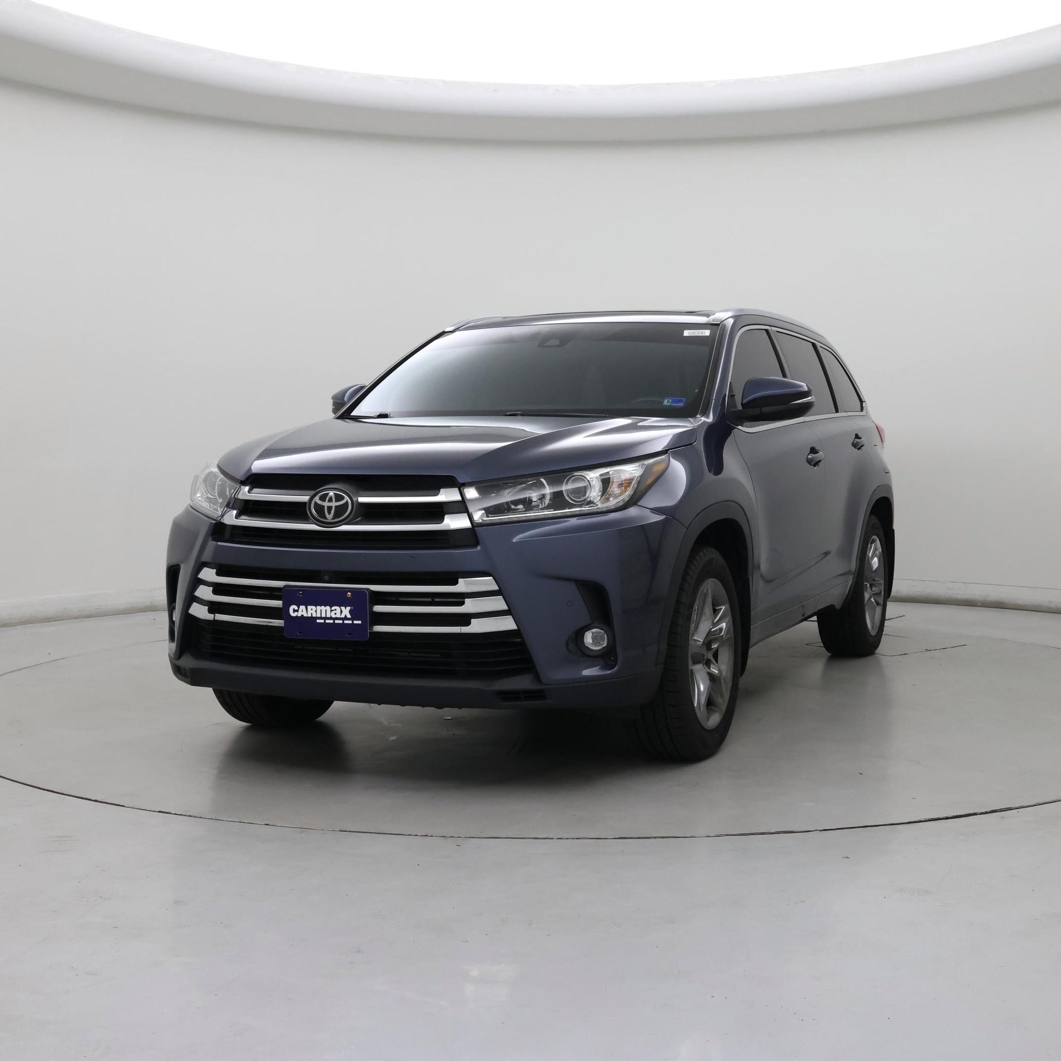 Thumbnail: 2019 Toyota Highlander - 4