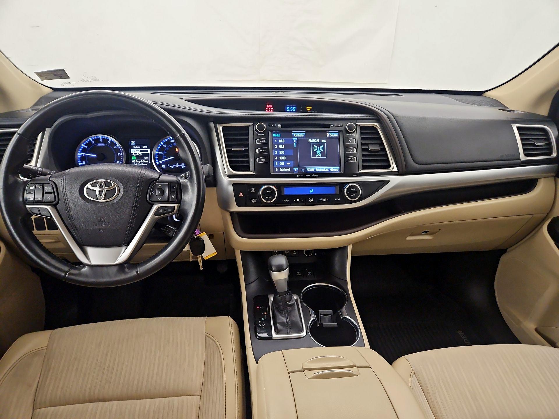 Thumbnail: 2018 Toyota Highlander - 9