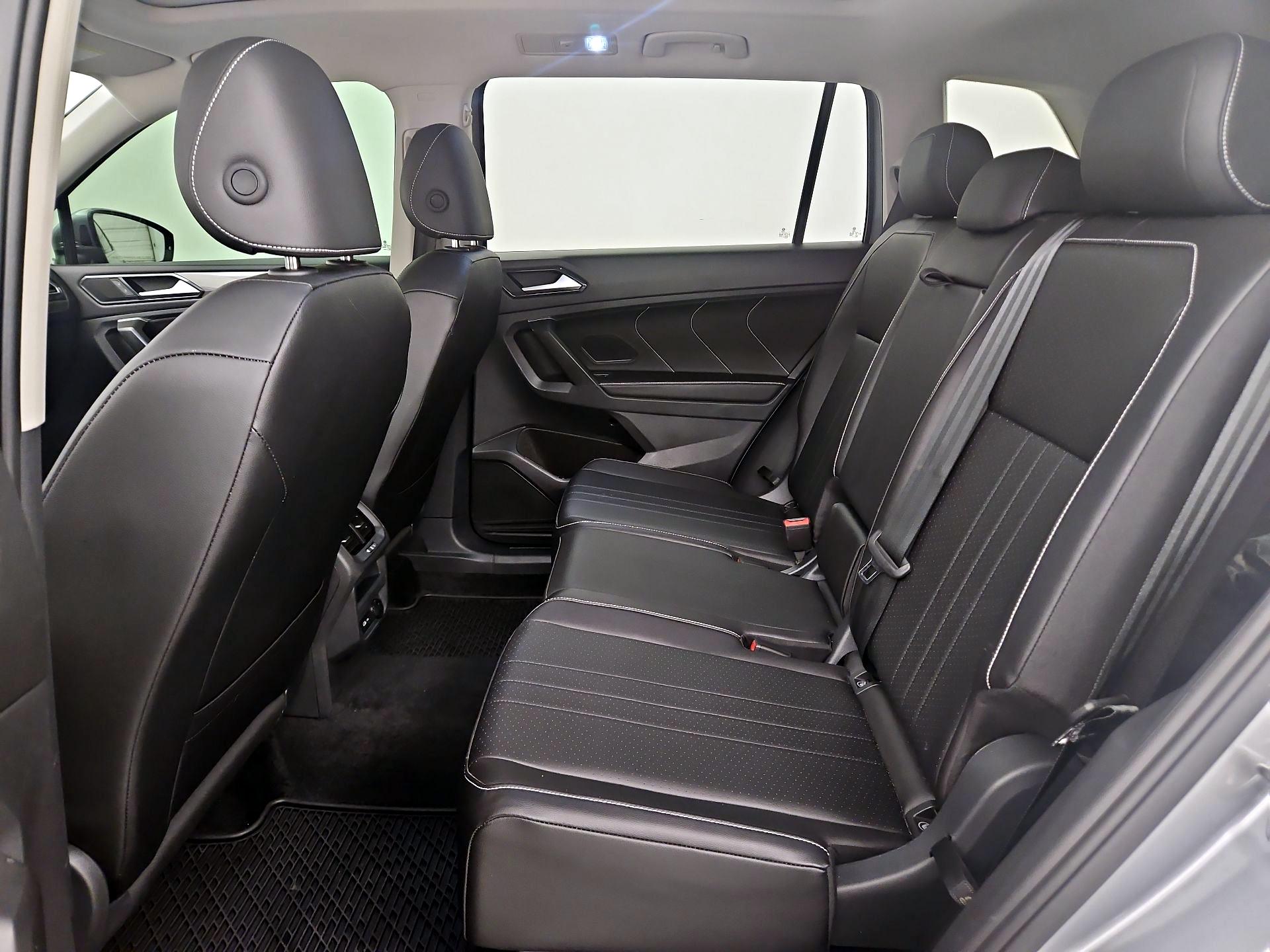 Thumbnail: 2024 Volkswagen Tiguan - 20