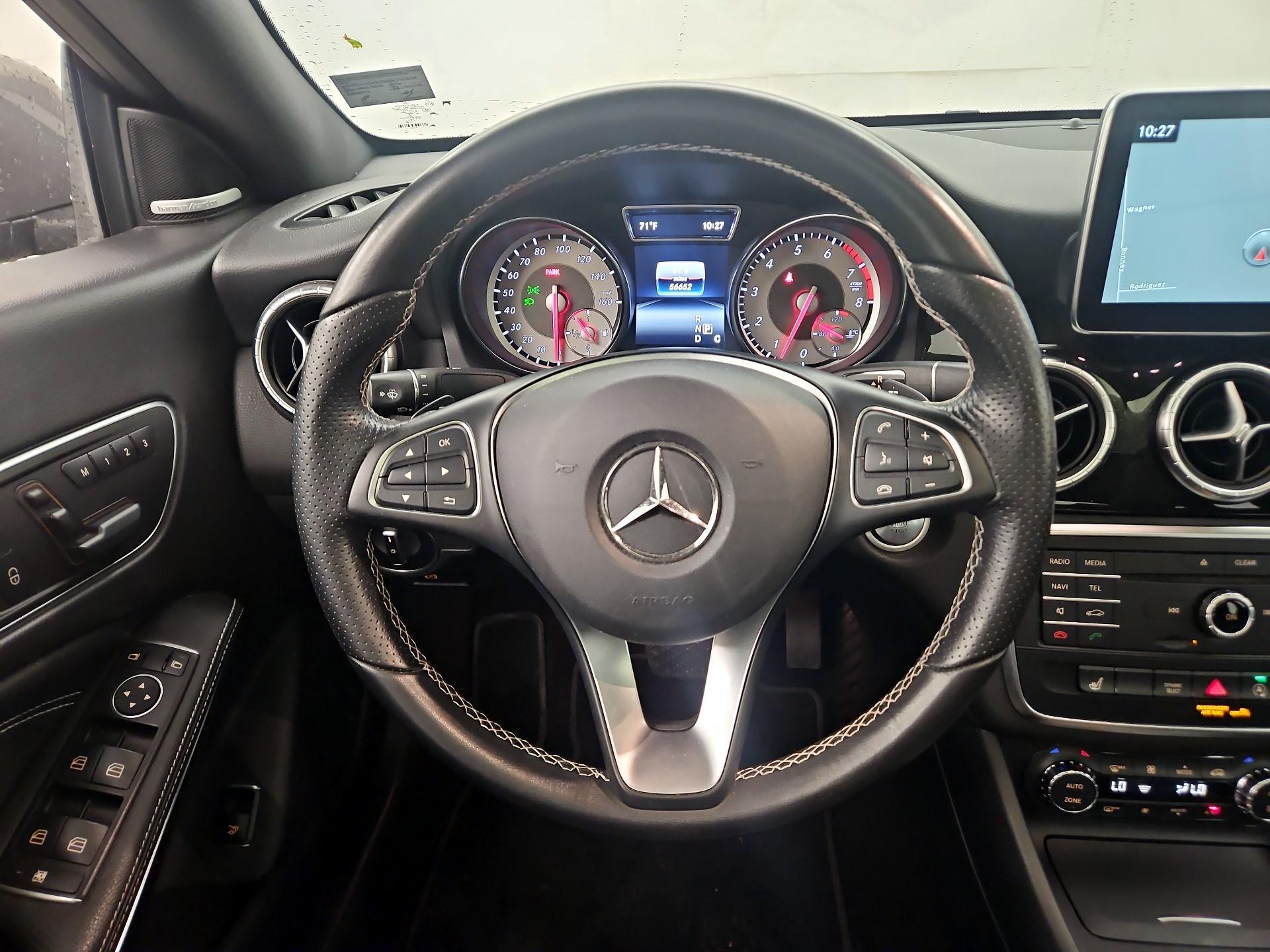 Thumbnail: 2016 Mercedes-Benz CLA - 10