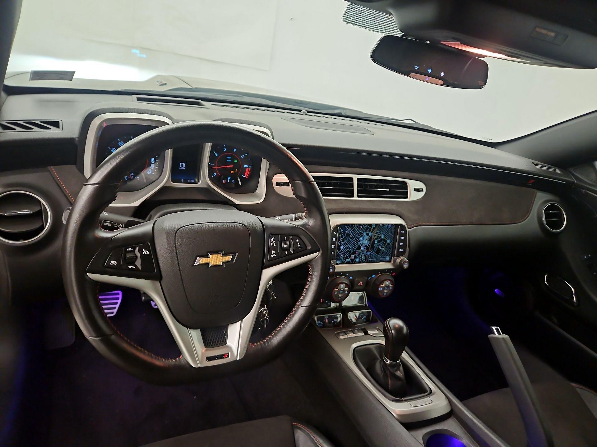Thumbnail: 2015 Chevrolet Camaro - 9