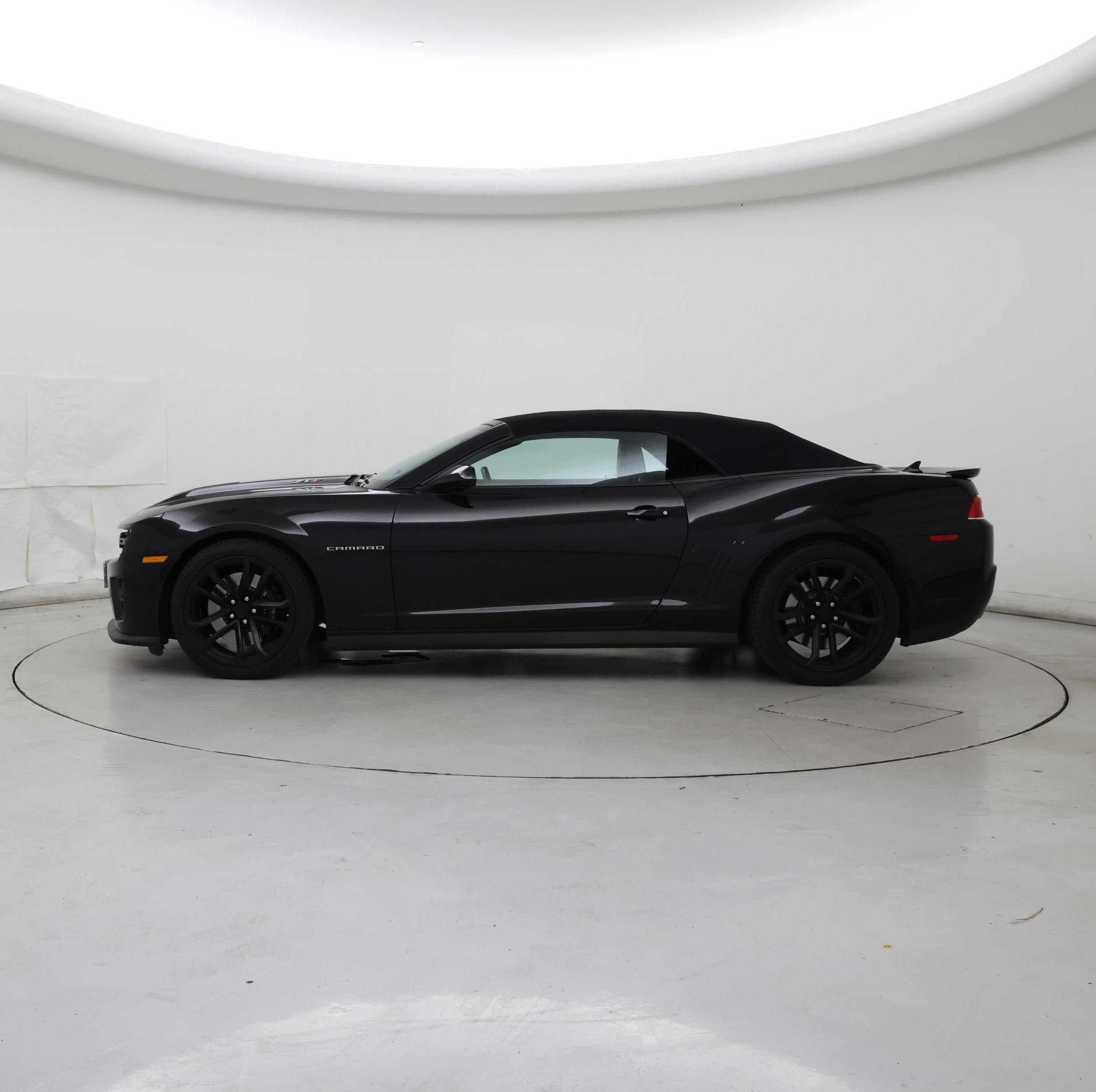 Thumbnail: 2015 Chevrolet Camaro - 3