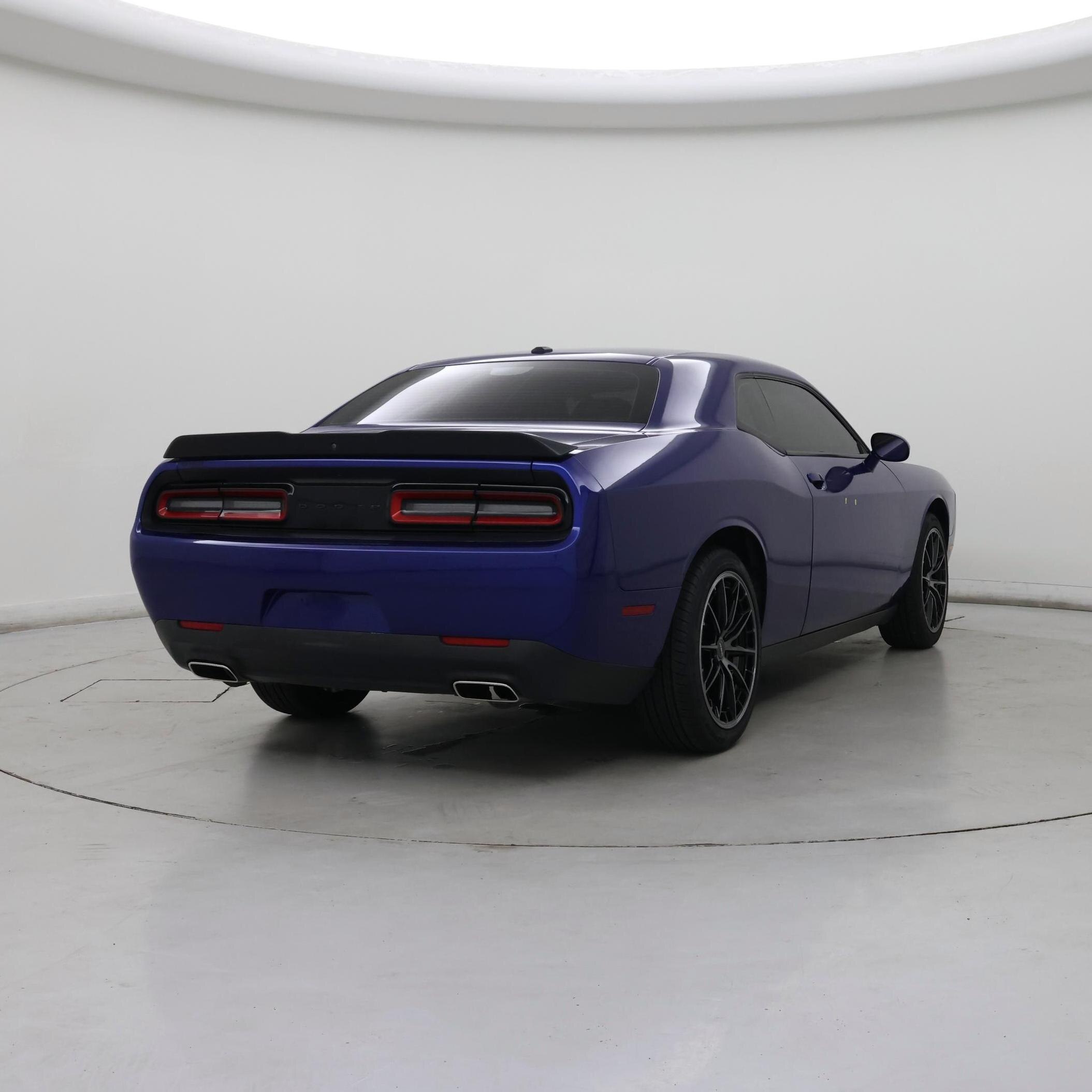 Thumbnail: 2021 Dodge Challenger - 8