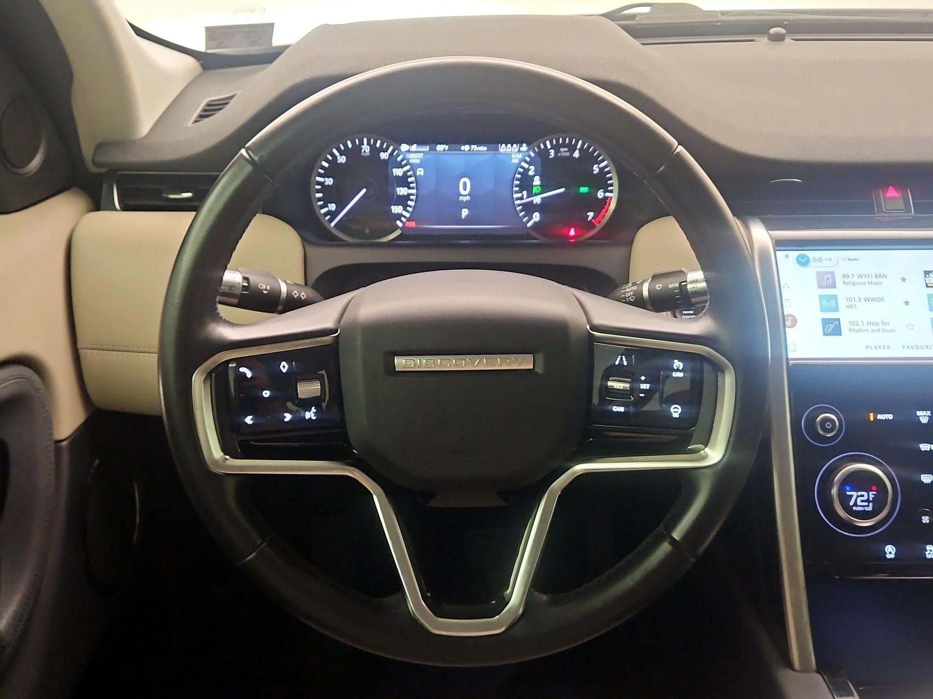 Thumbnail: 2021 Land Rover Discovery Sport - 10