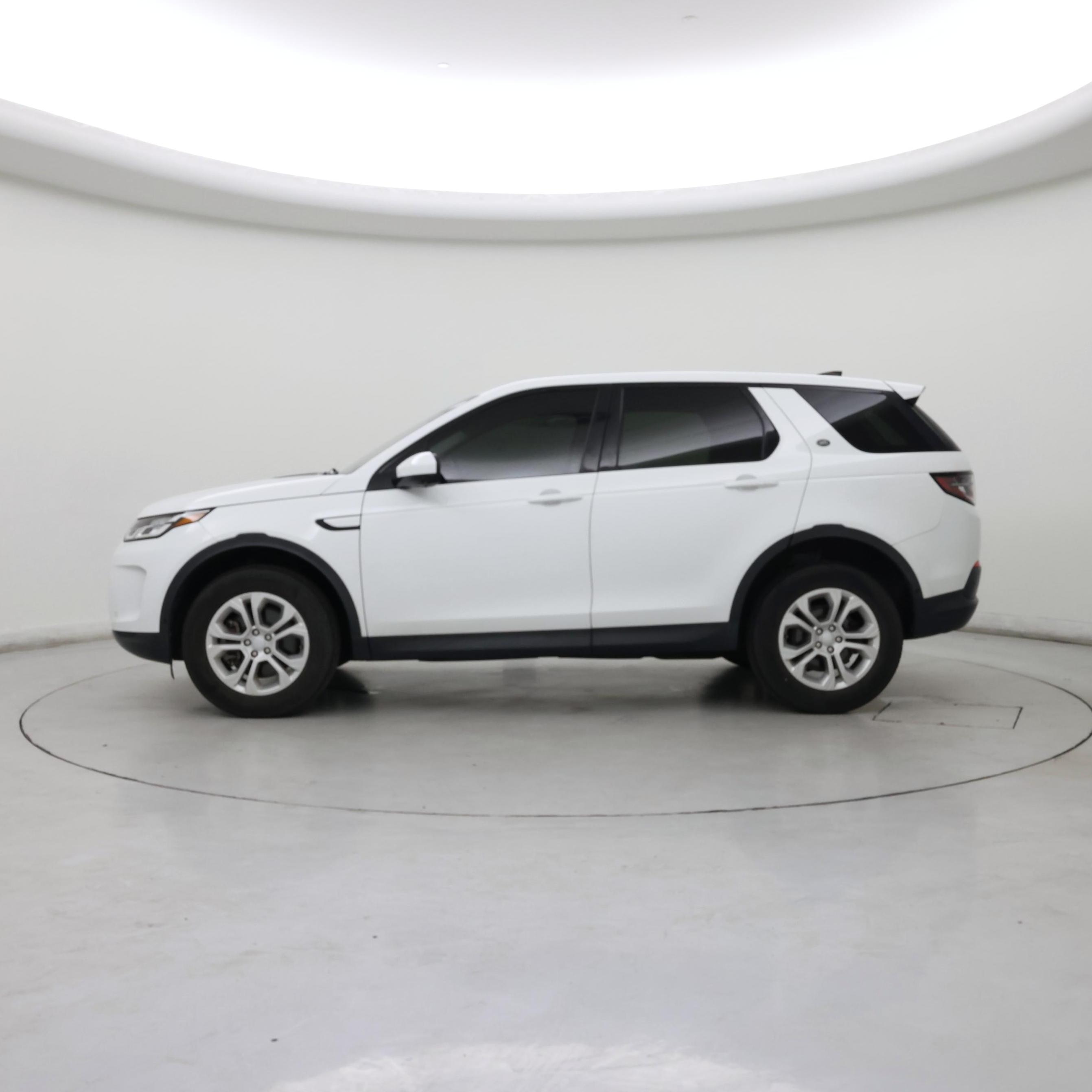 Thumbnail: 2021 Land Rover Discovery Sport - 3