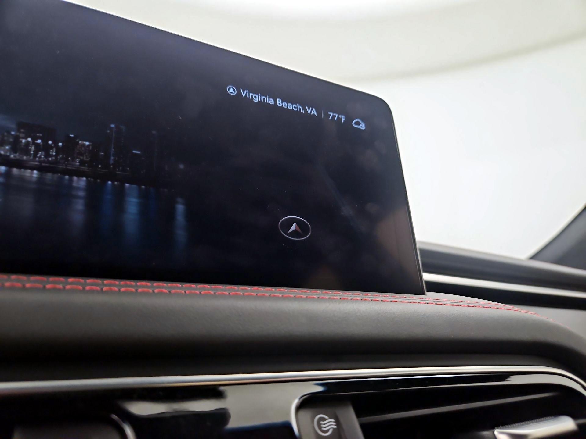 Thumbnail: 2023 Genesis G70 - 14