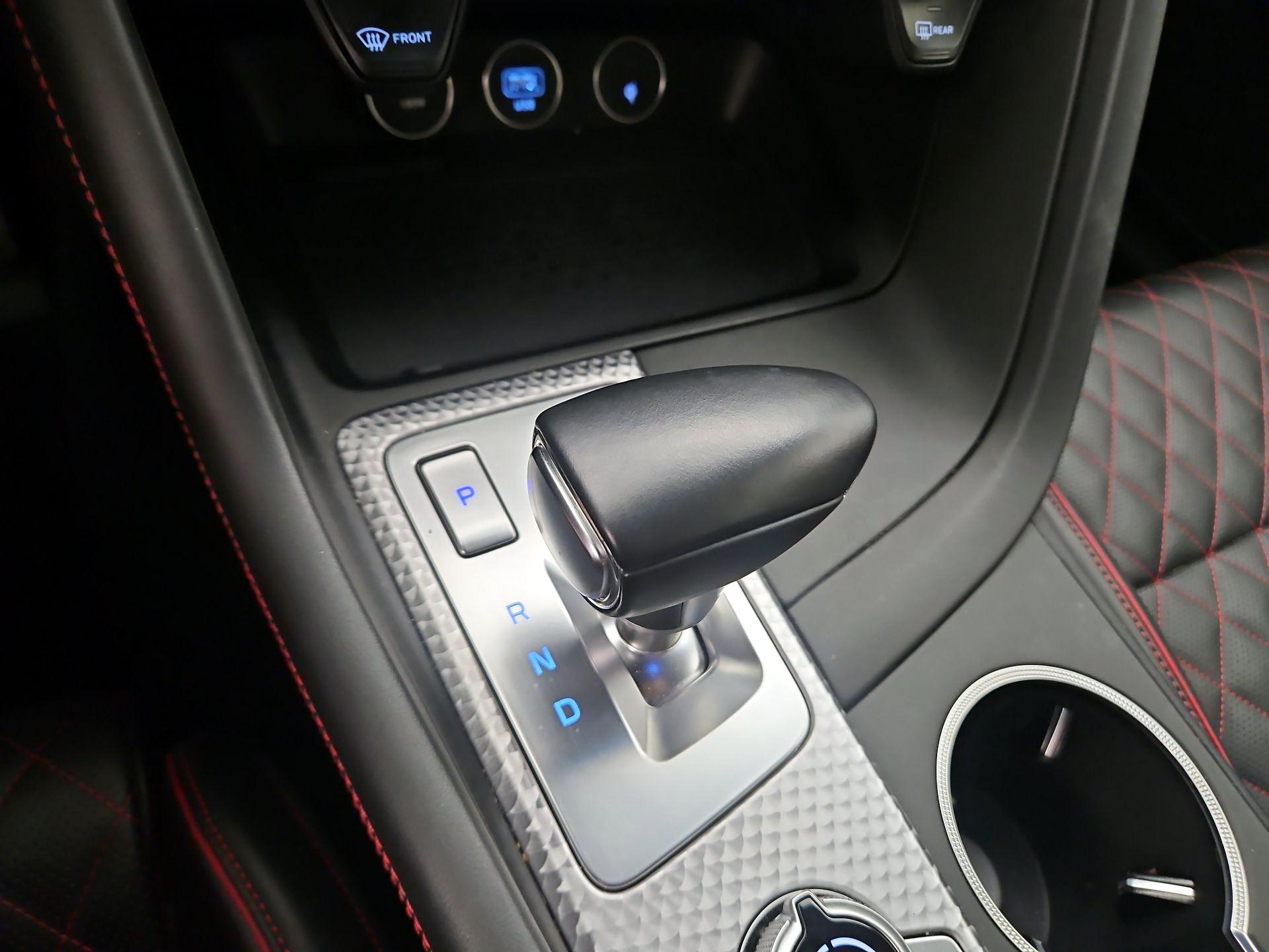Thumbnail: 2023 Genesis G70 - 18