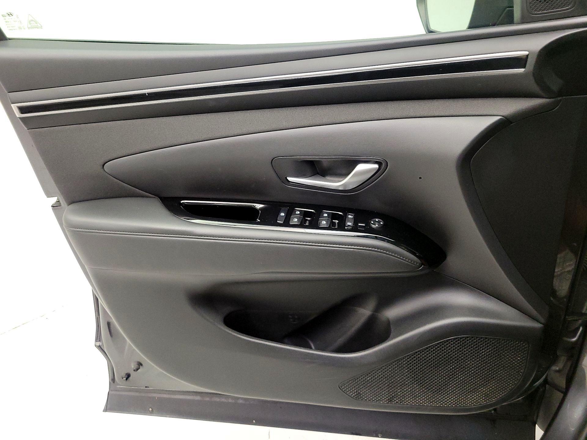 Thumbnail: 2022 Hyundai Tucson - 12