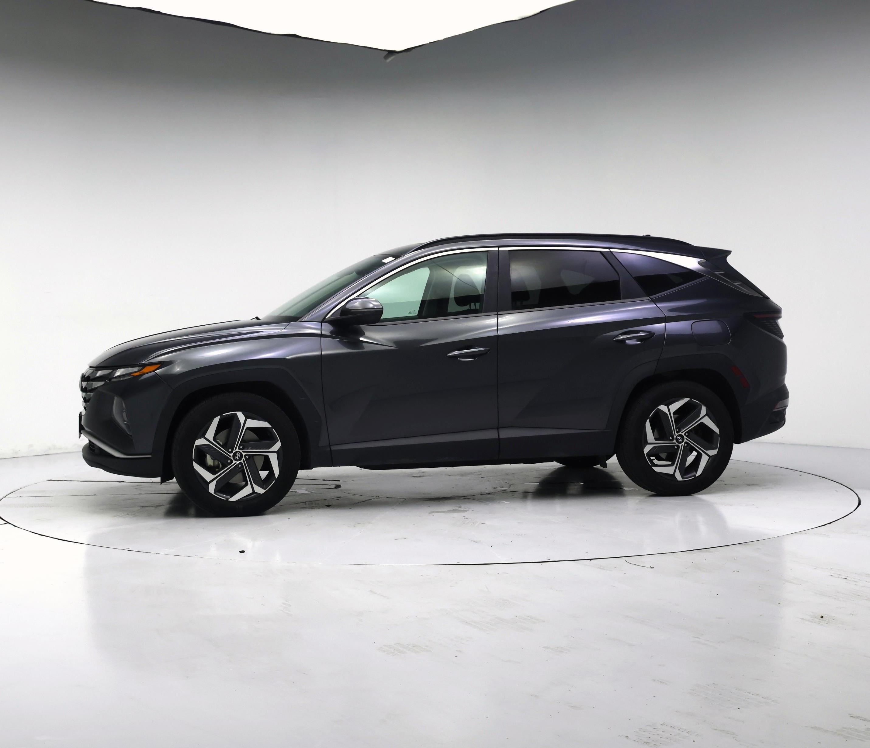 Thumbnail: 2022 Hyundai Tucson - 3