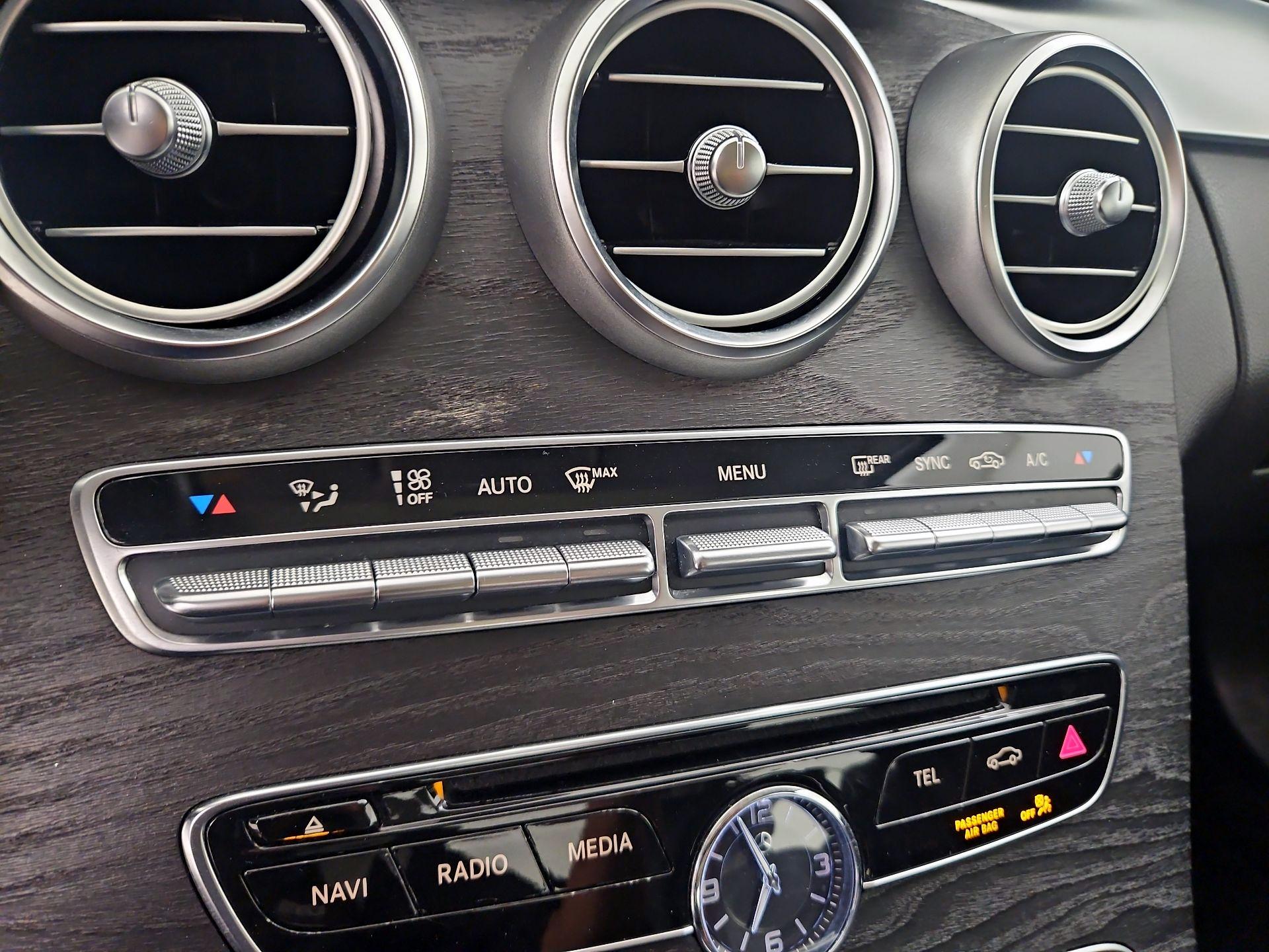 Thumbnail: 2016 Mercedes-Benz C-Class - 16