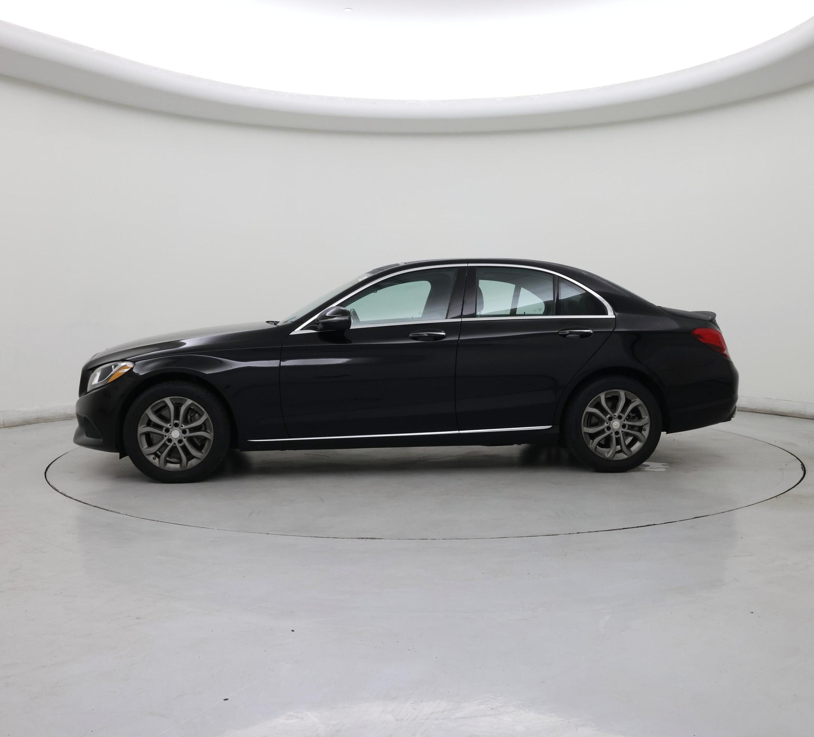 Thumbnail: 2016 Mercedes-Benz C-Class - 3