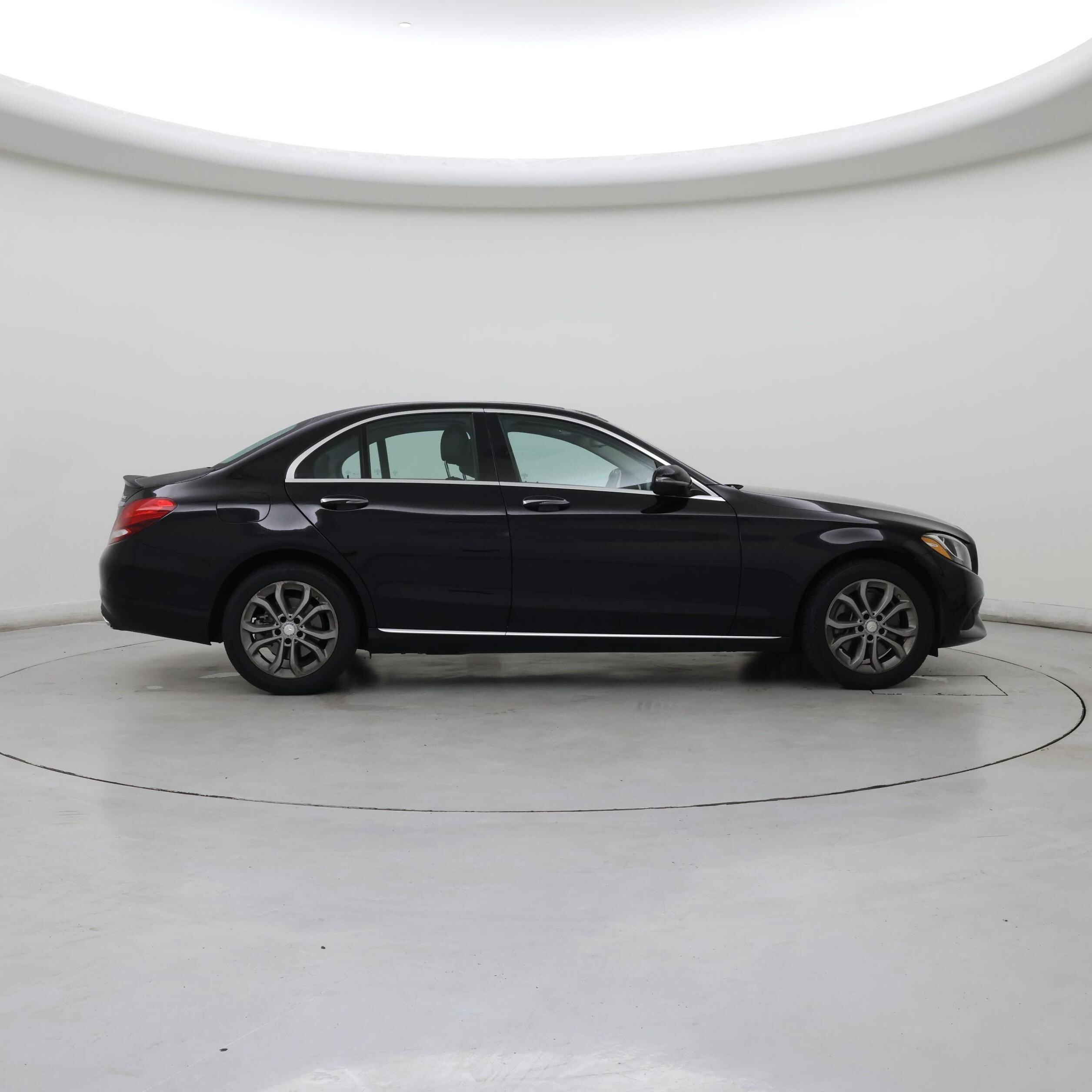 Thumbnail: 2016 Mercedes-Benz C-Class - 7