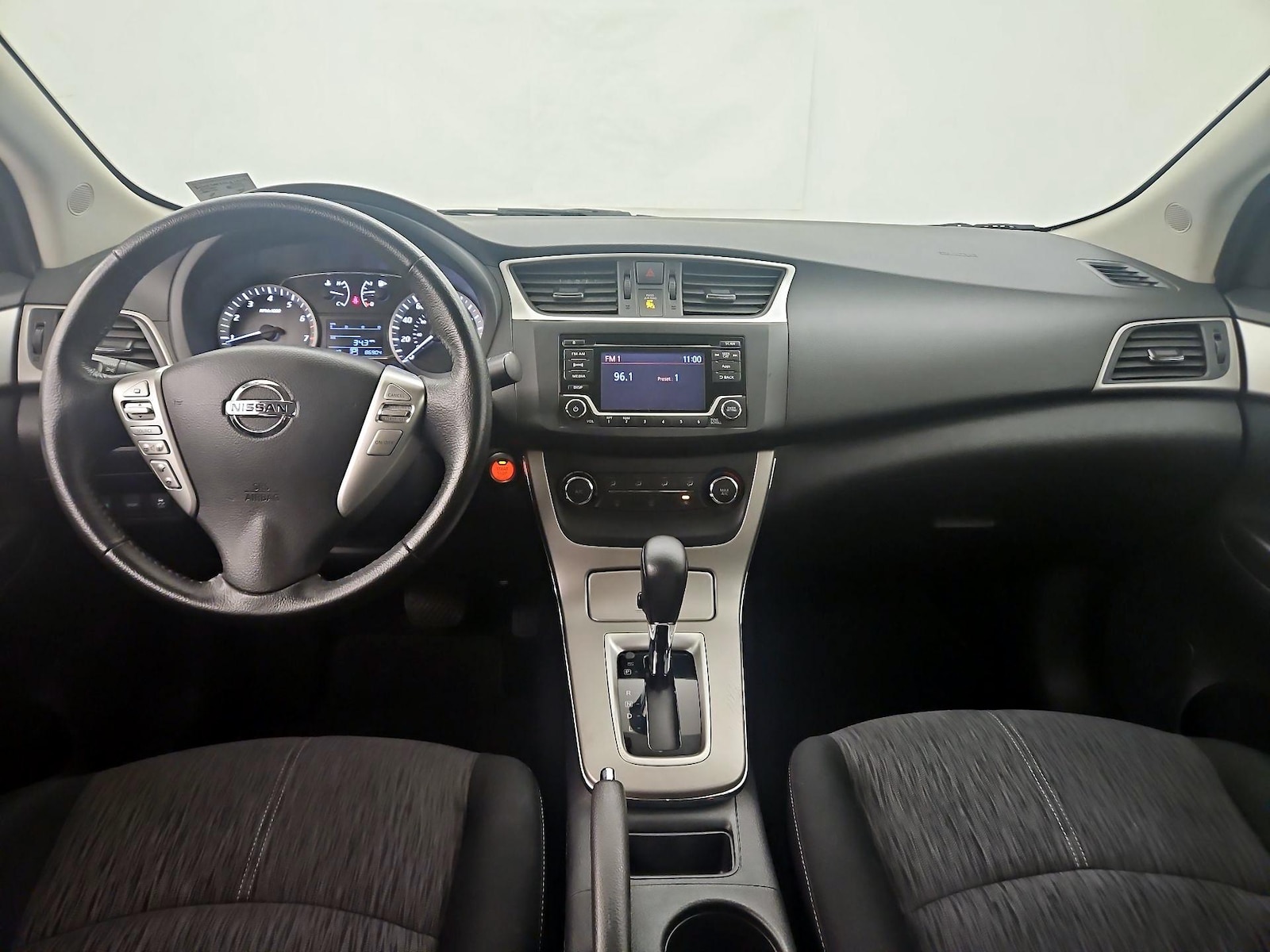 2015 Nissan Sentra SV - Photo 10