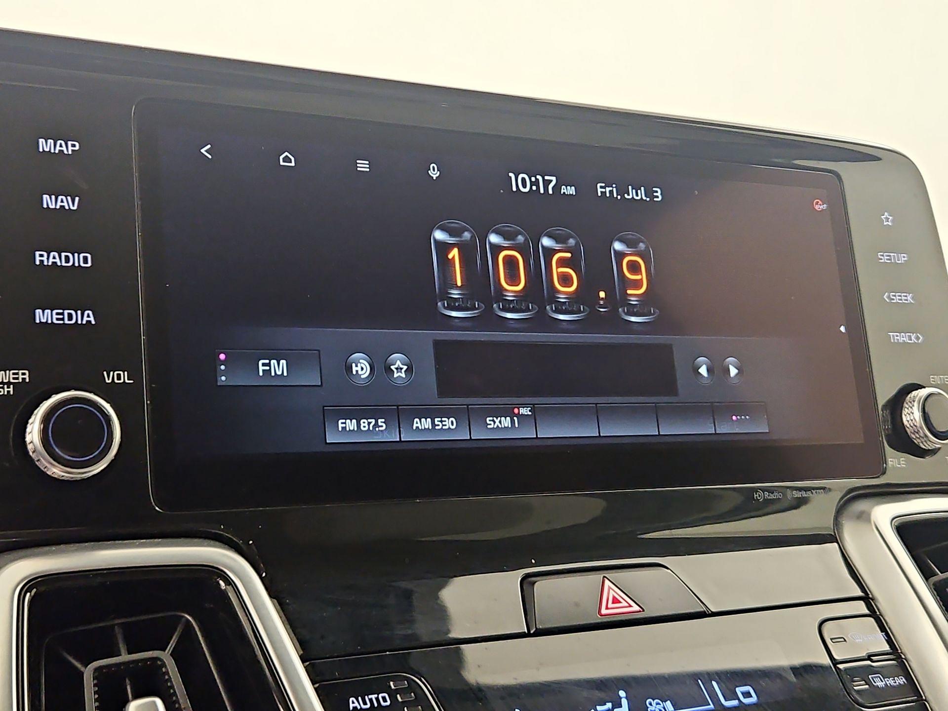 Thumbnail: 2021 Kia Sorento - 16