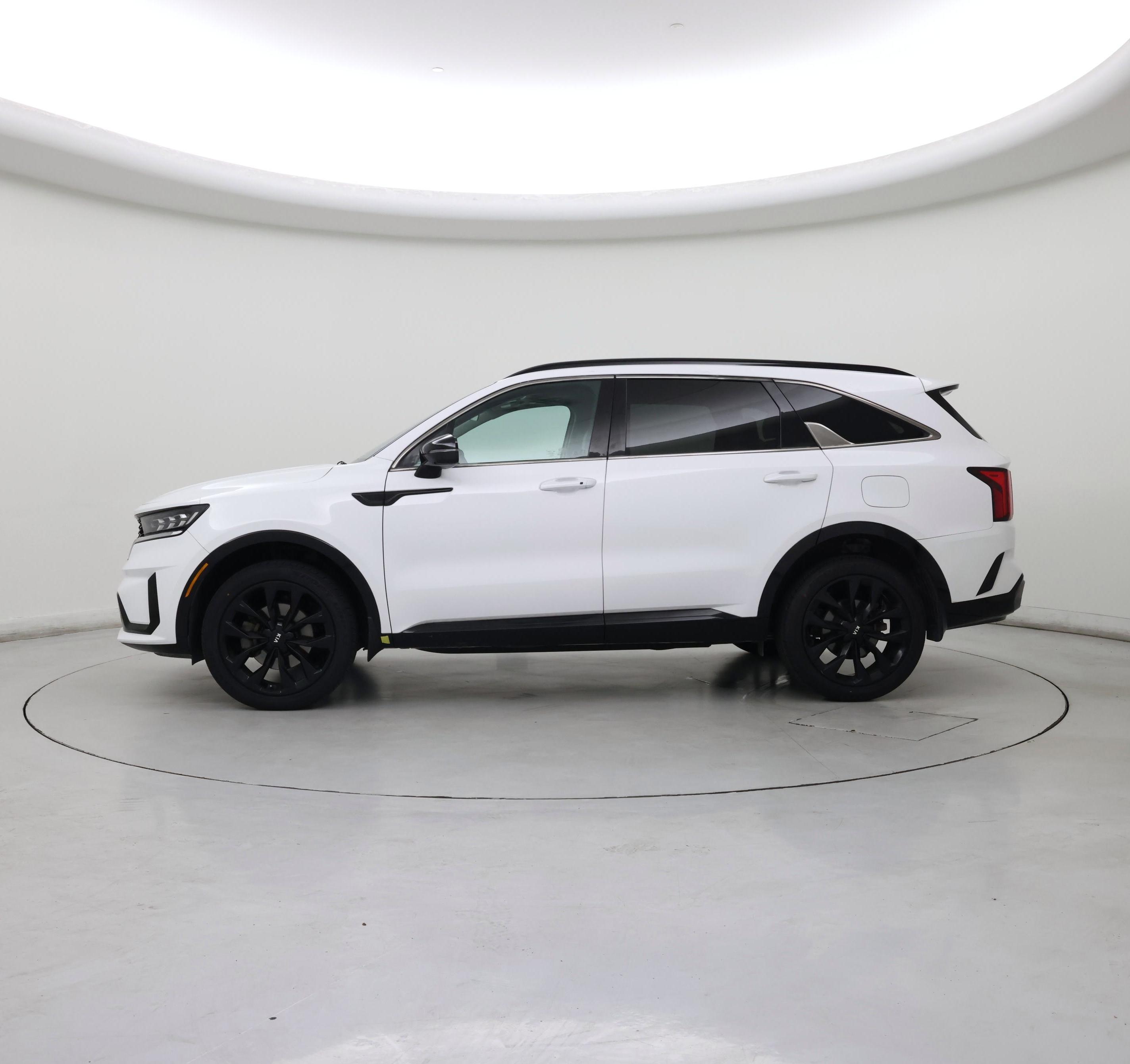 Thumbnail: 2021 Kia Sorento - 3