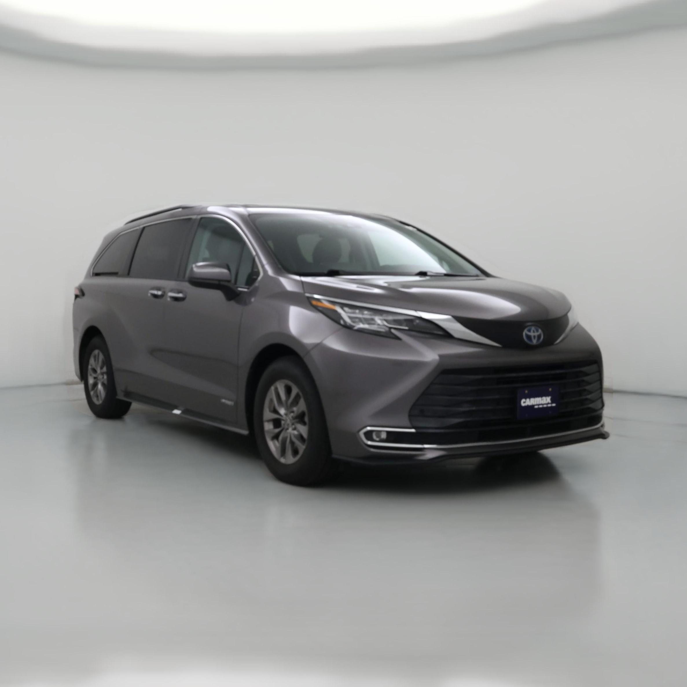 Thumbnail: 2021 Toyota Sienna - 1