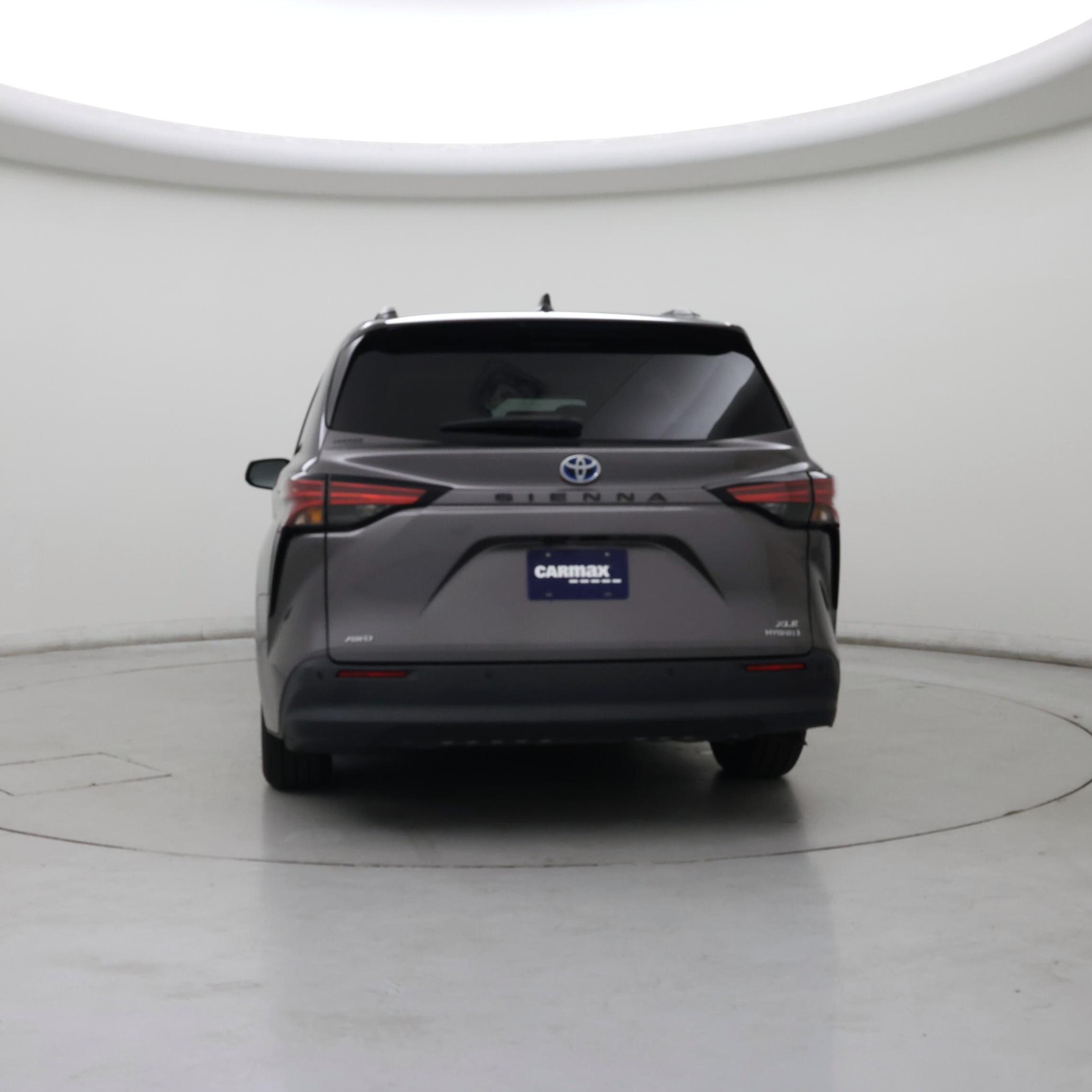 Thumbnail: 2021 Toyota Sienna - 6