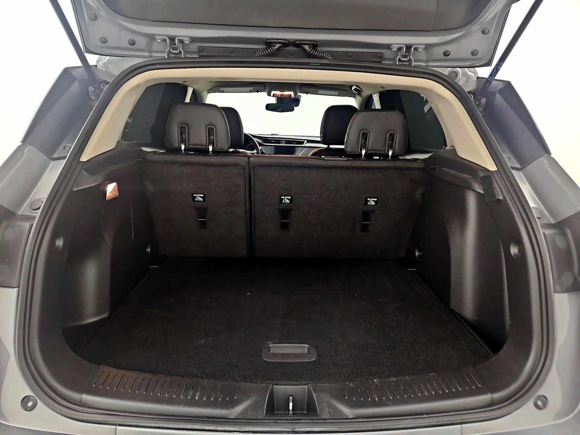Thumbnail: 2022 Buick Encore GX - 20