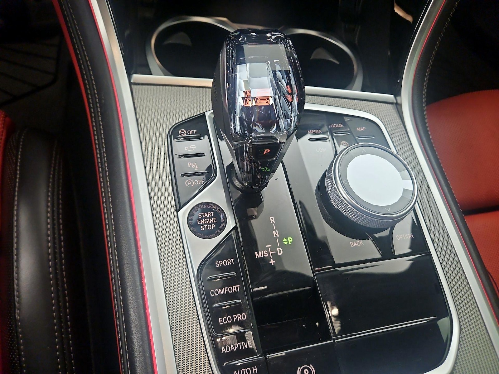 2022 BMW 8 Series 840i - Photo 19