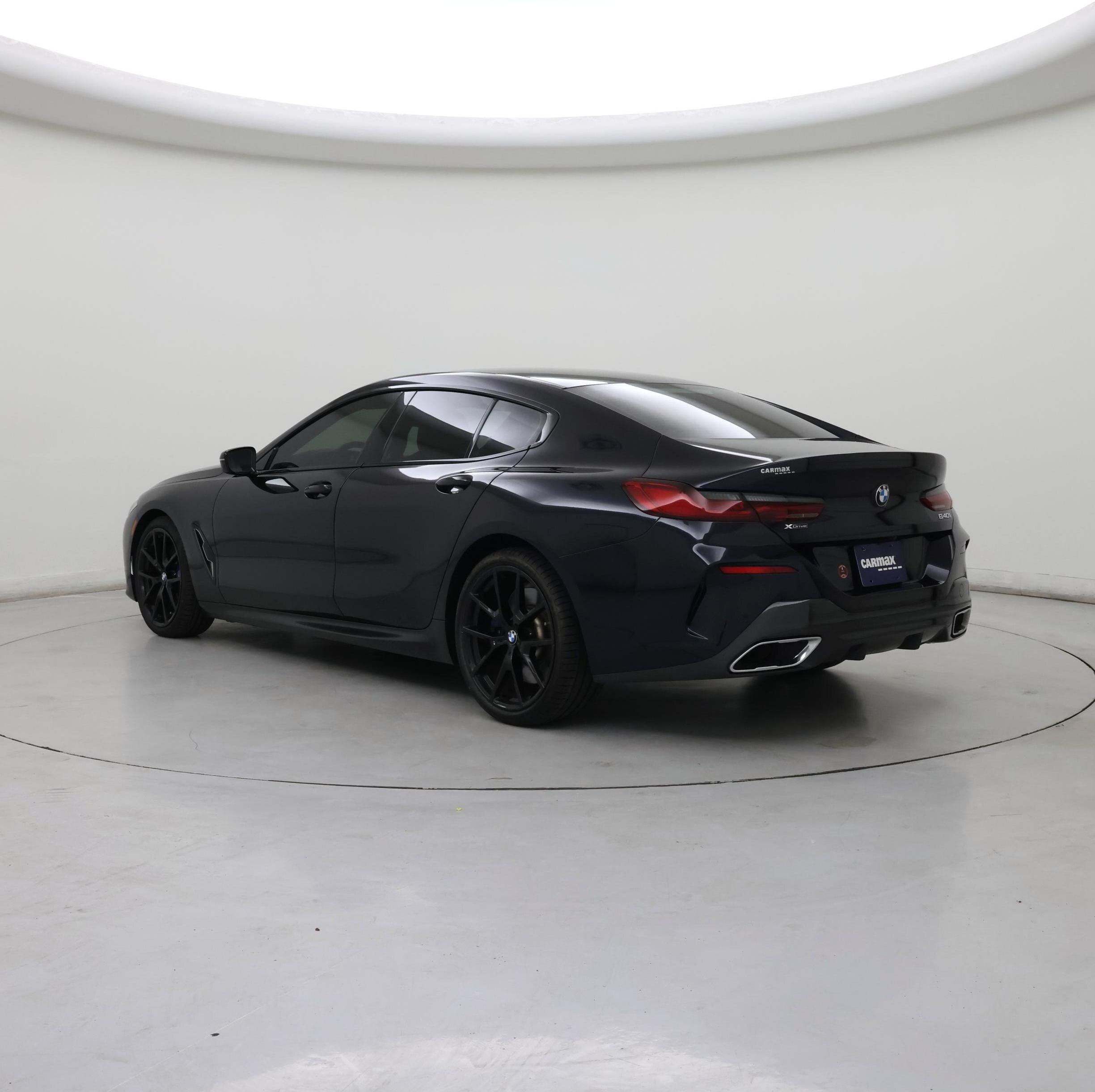 Thumbnail: 2022 BMW 8 Series - 2