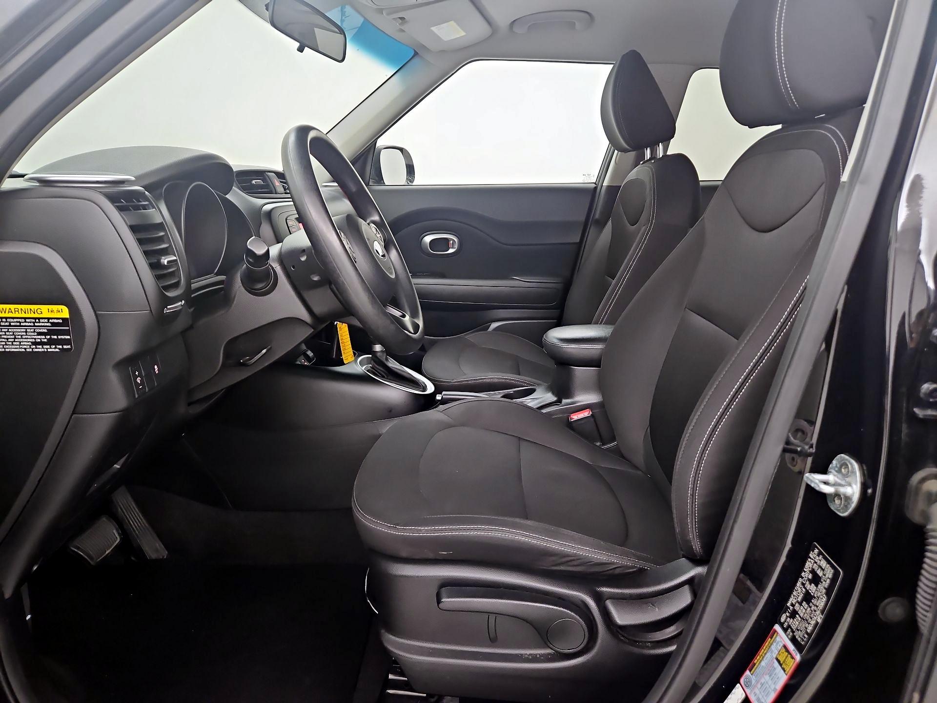Thumbnail: 2016 Kia Soul - 11