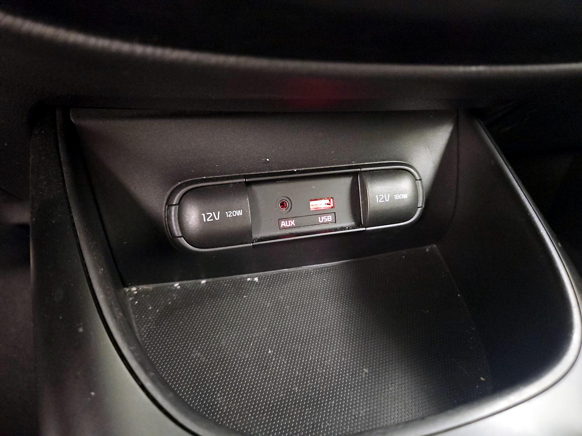 Thumbnail: 2016 Kia Soul - 17