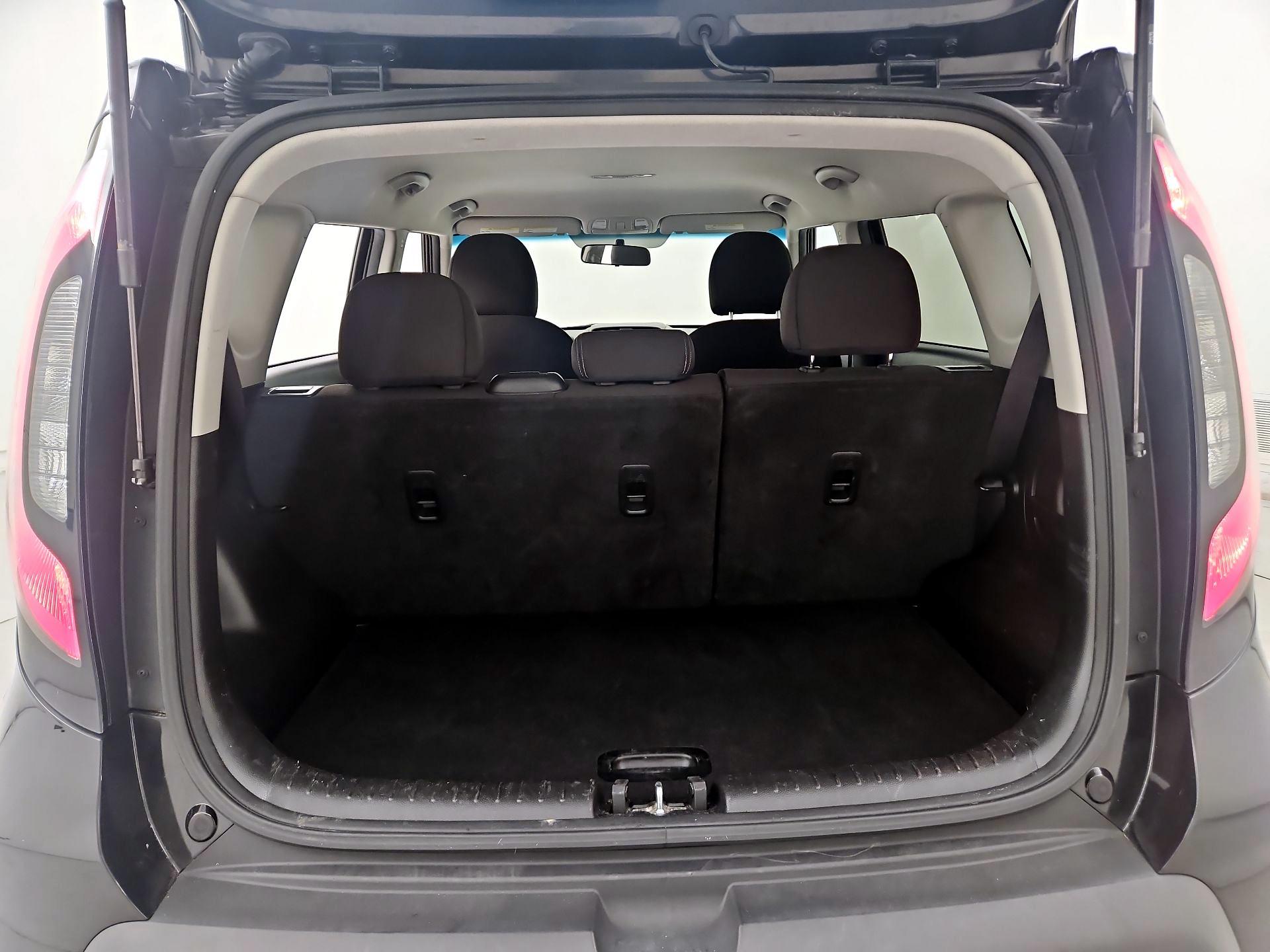 Thumbnail: 2016 Kia Soul - 19
