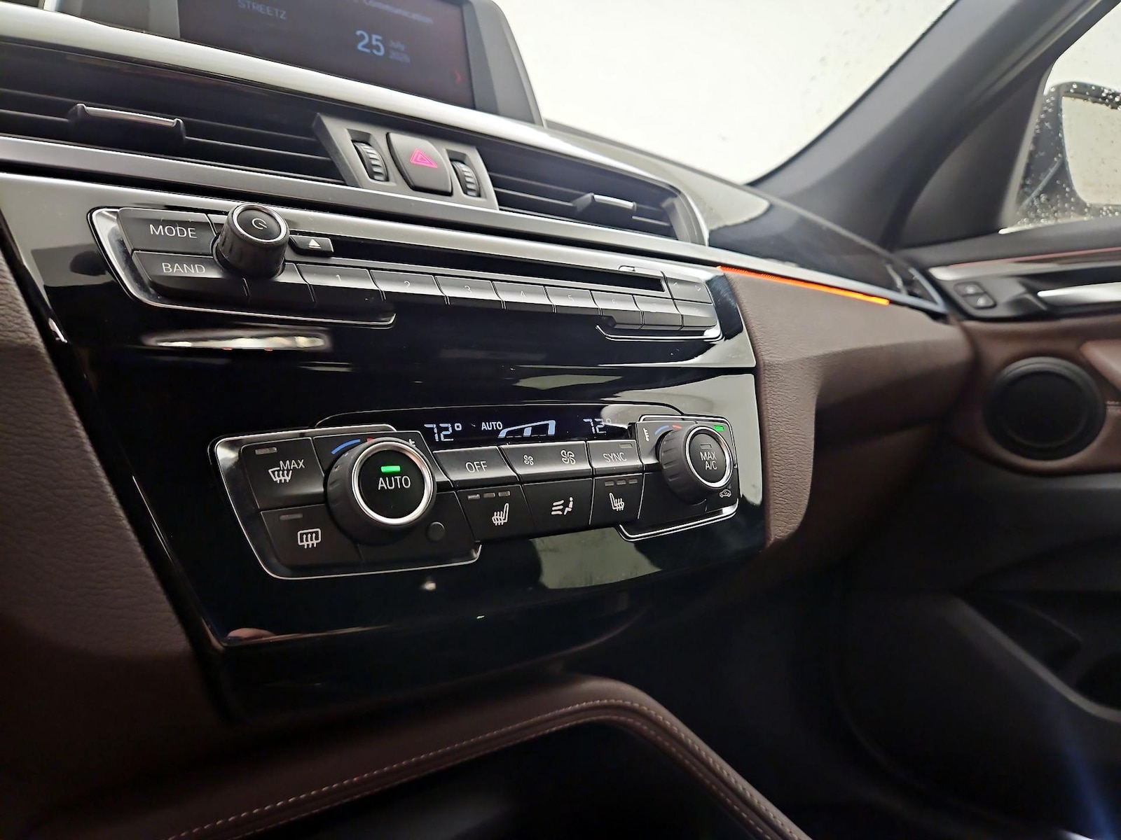 2018 BMW X1 28i - Photo 17