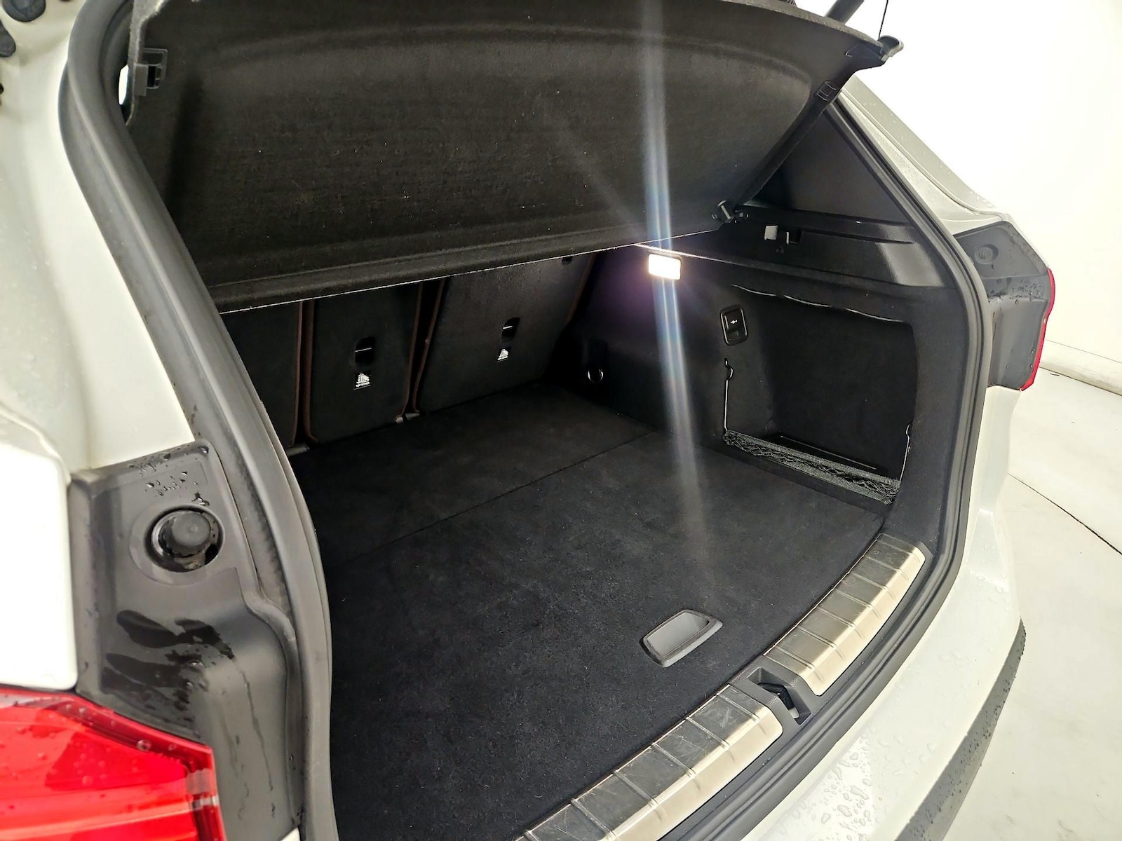 2018 BMW X1 28i - Photo 22