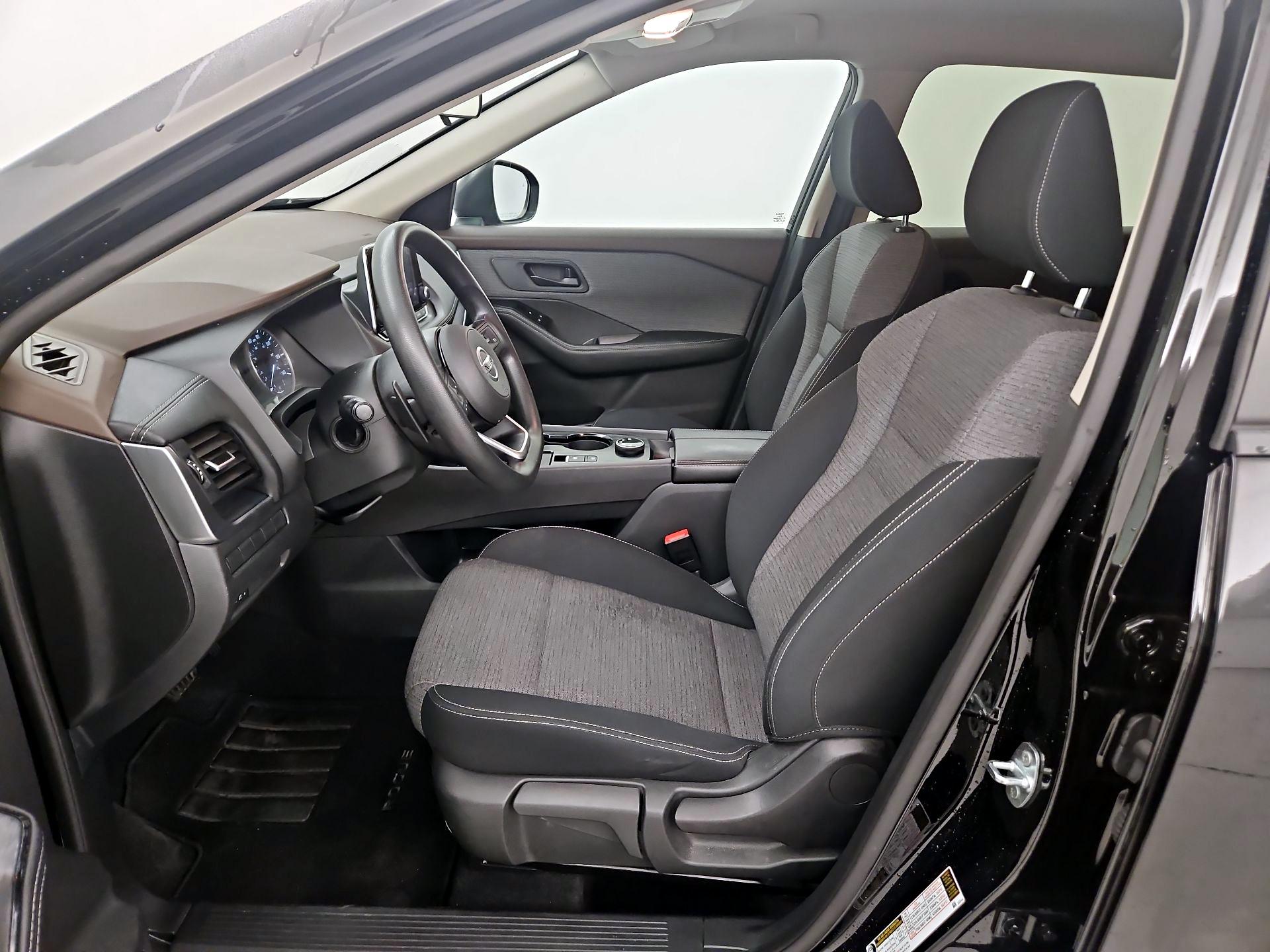 Thumbnail: 2021 Nissan Rogue - 11